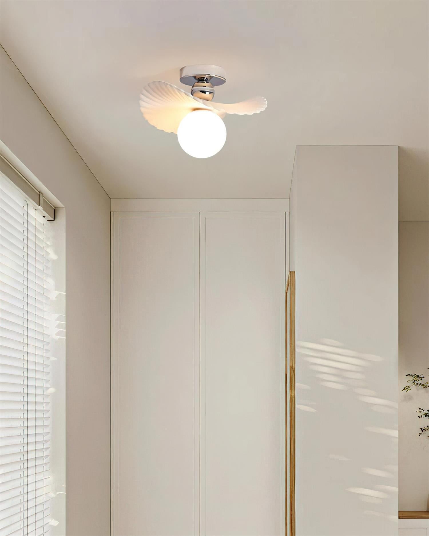 Simple Elegant Ceiling Lamp P080