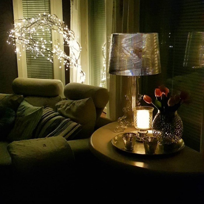 Bourgie Table Lamp