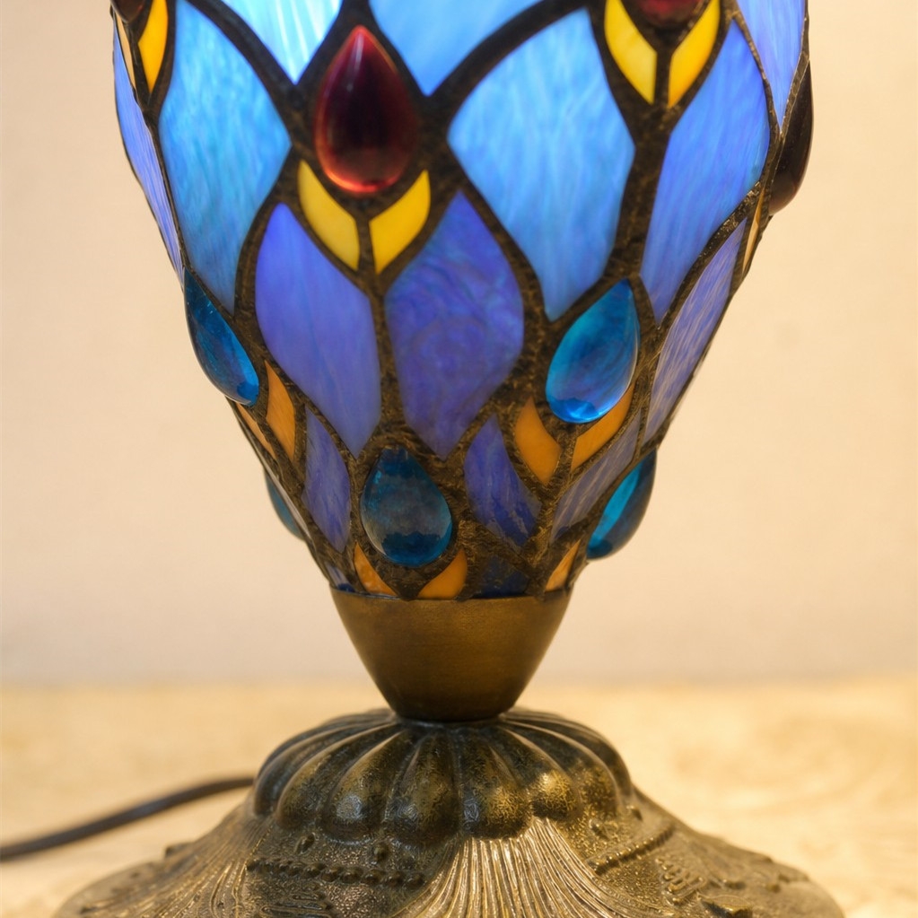 TF Tivanny Art Deco Stained Glass Table Lamp - Vintage Style for Bedroom or Living Room T2236