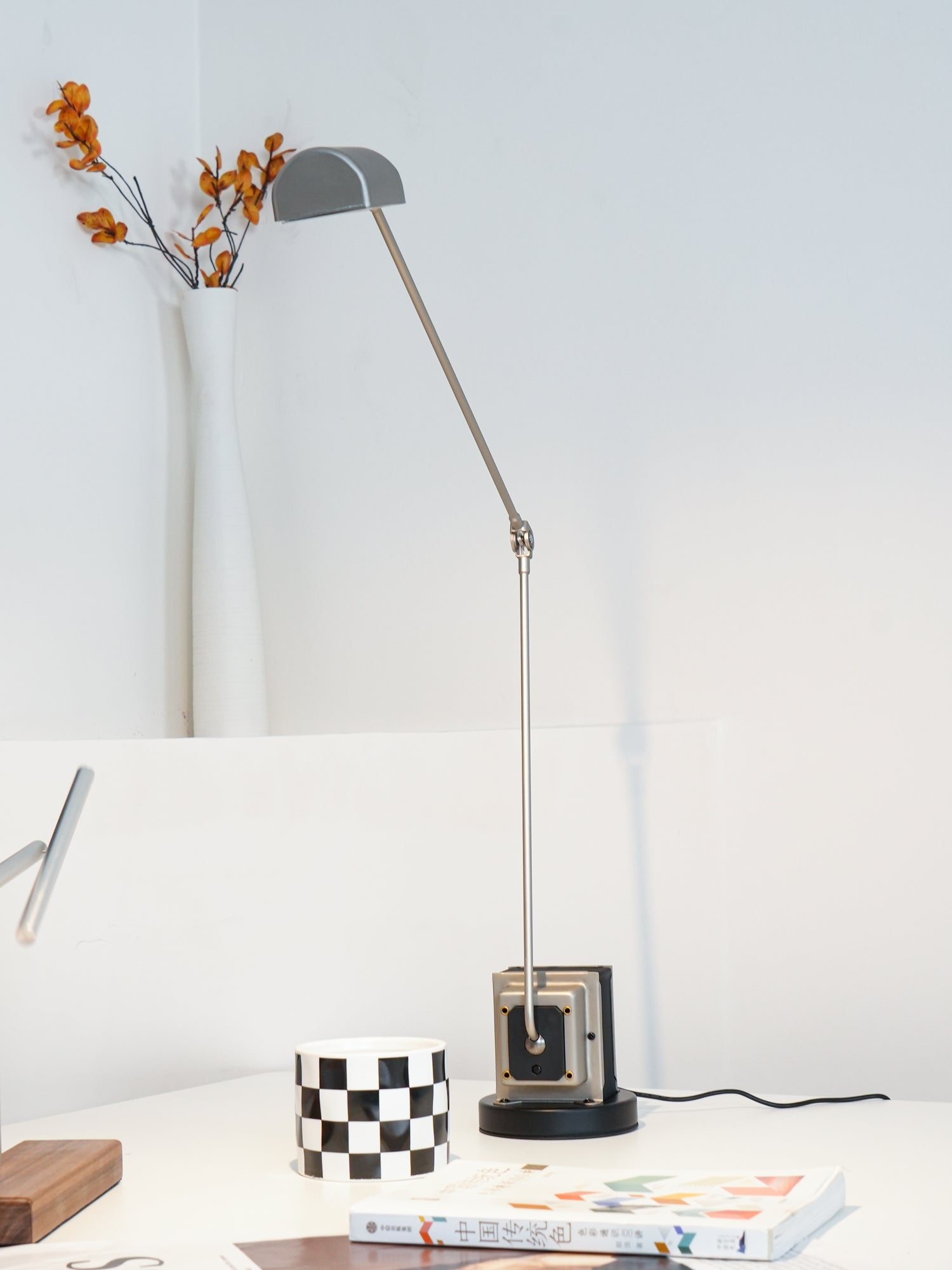 Daphine Table Lamp T1670