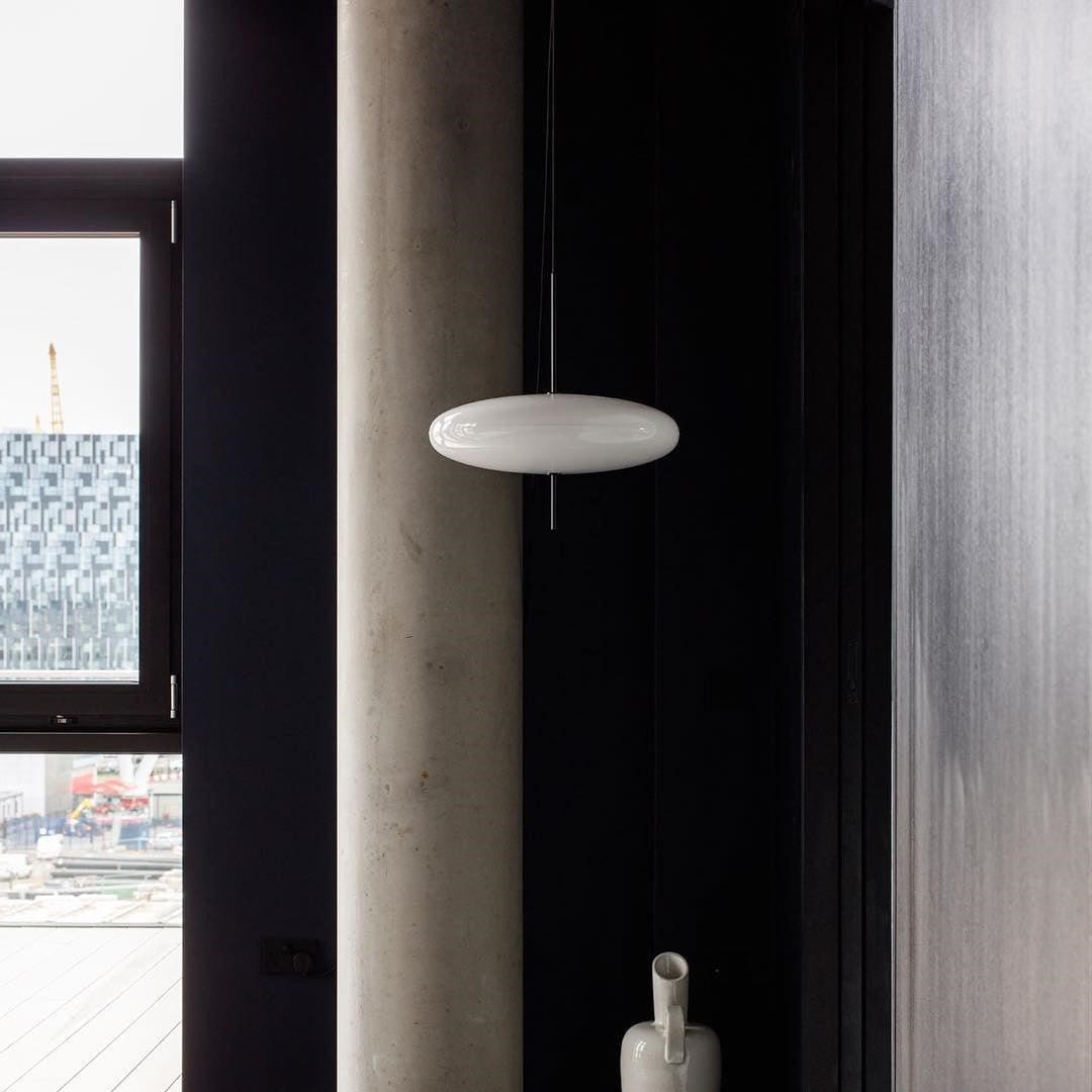 Modern Oval Pendant Light – Metal and Acrylic Pendant Lamp for Living Room
