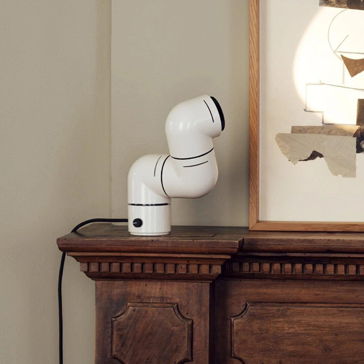 Red Tubular Table Lamp Suitable For Bedroom M504