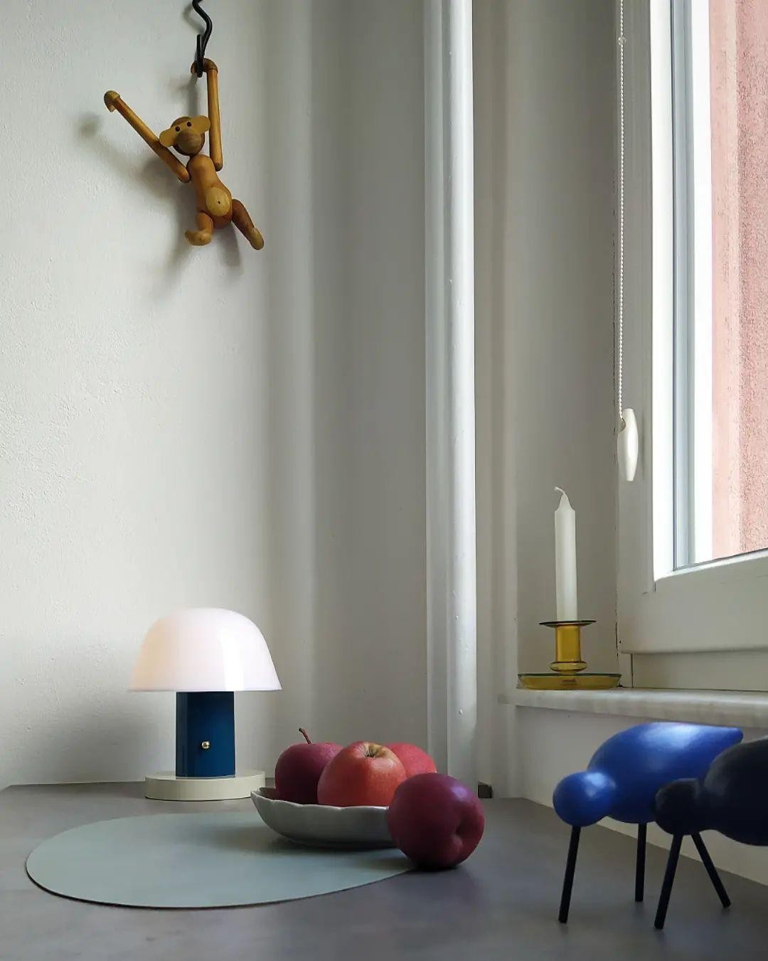 Minimalist Mushroom Cordless Table Lamp M528