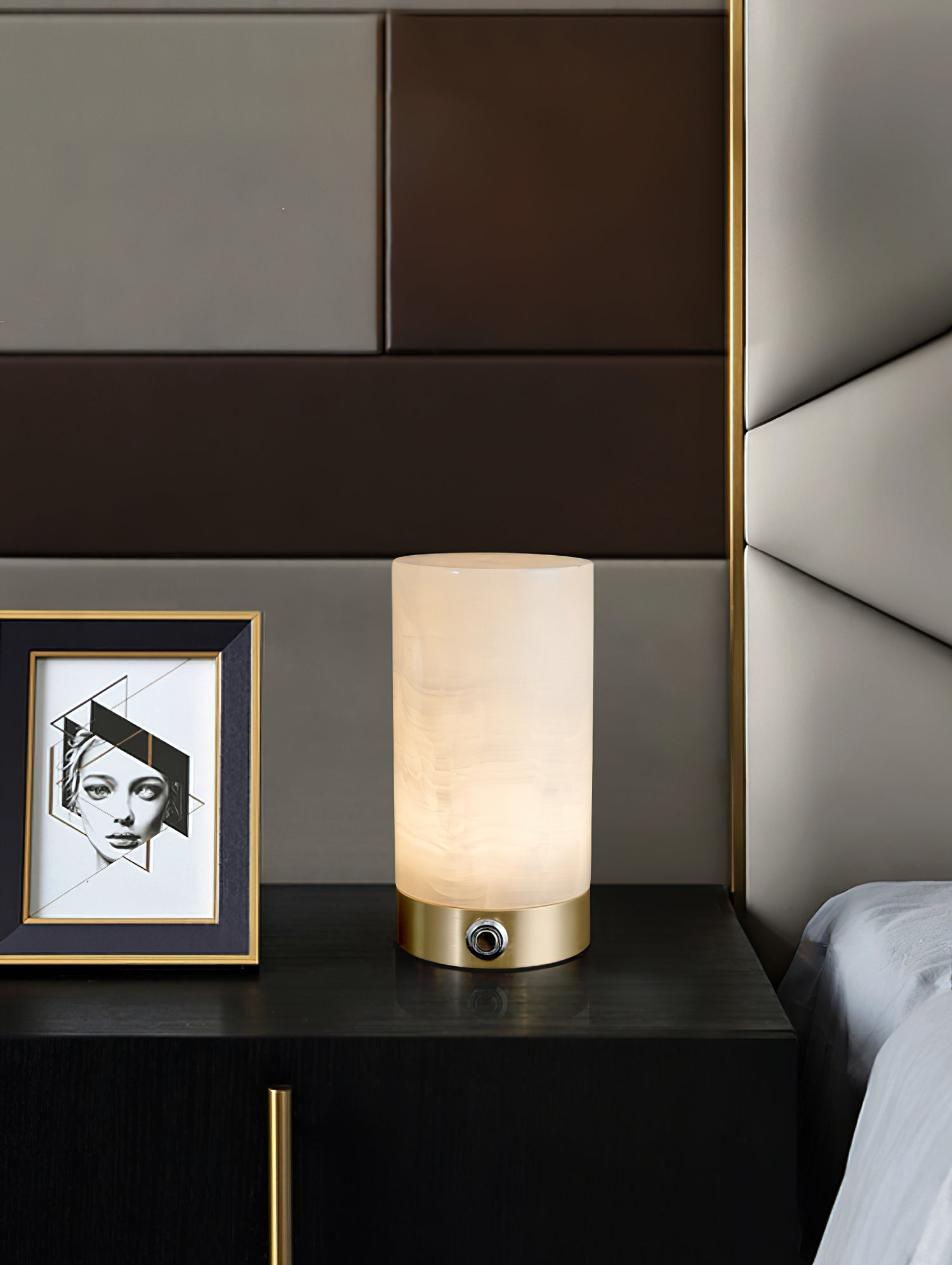Totem Alabaster Table Lamp T1723