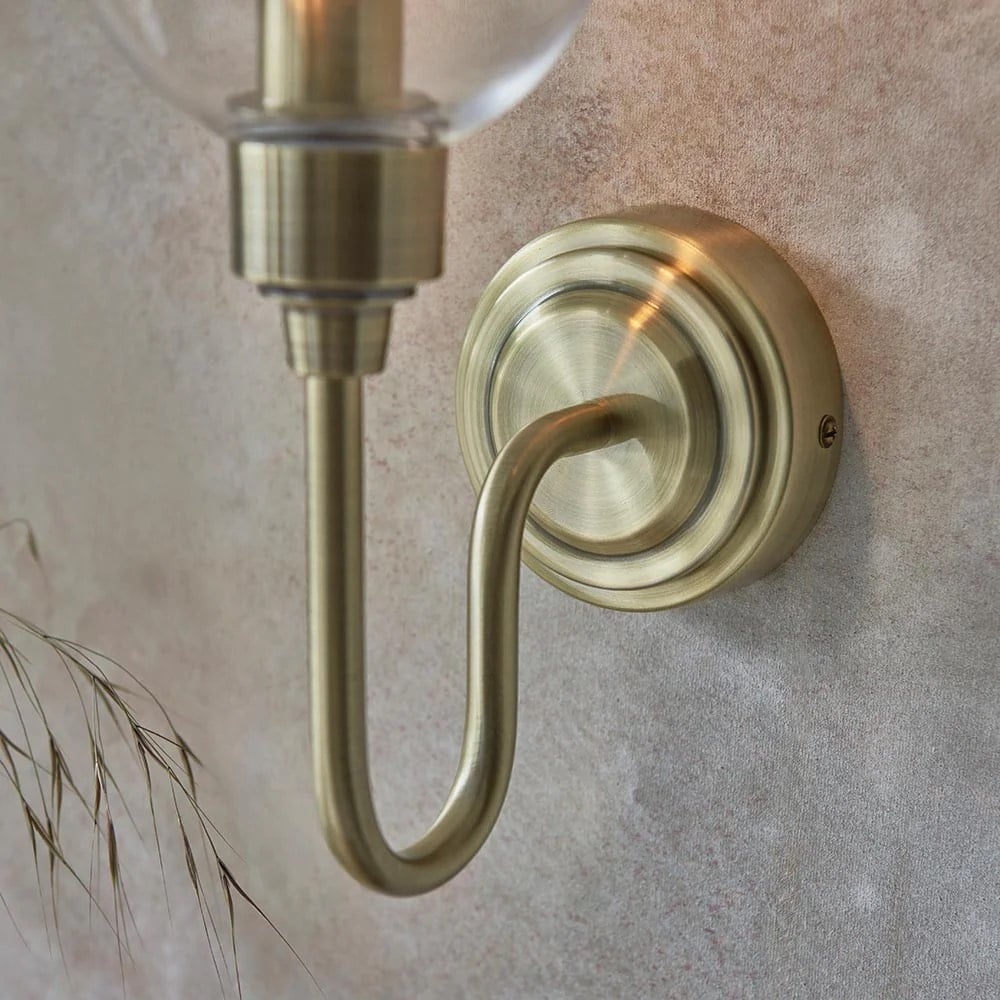 Clarione Art Deco Wall Light with Clear Glass Shade - Modern Metal Design for Hallways T918