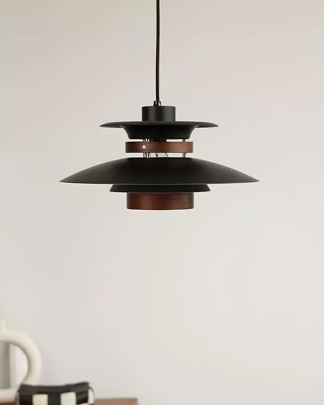 Luxurious and Stylish Layered Pendant Light M529