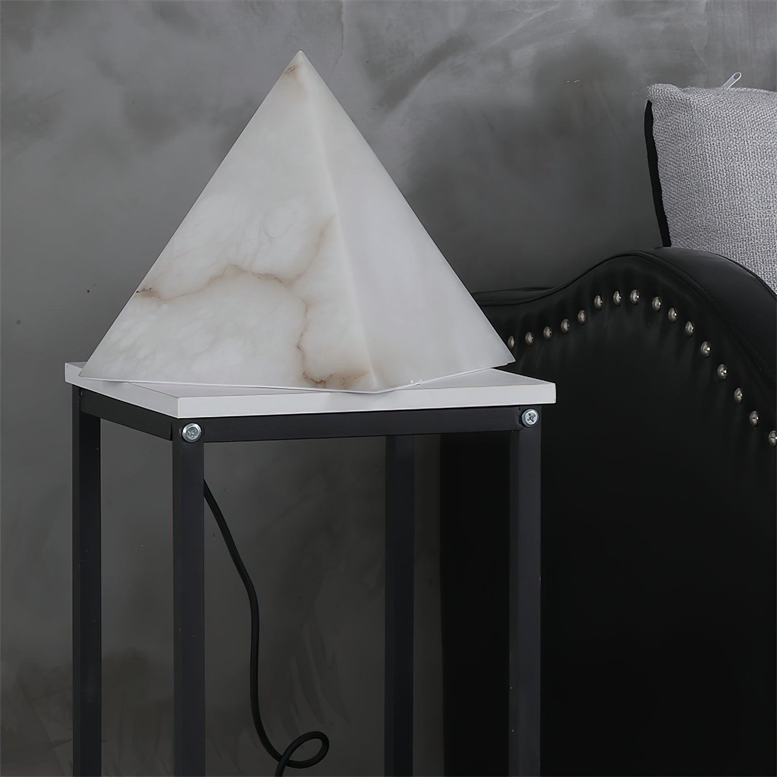 Alabaster Pyramid Table Lamp T1652