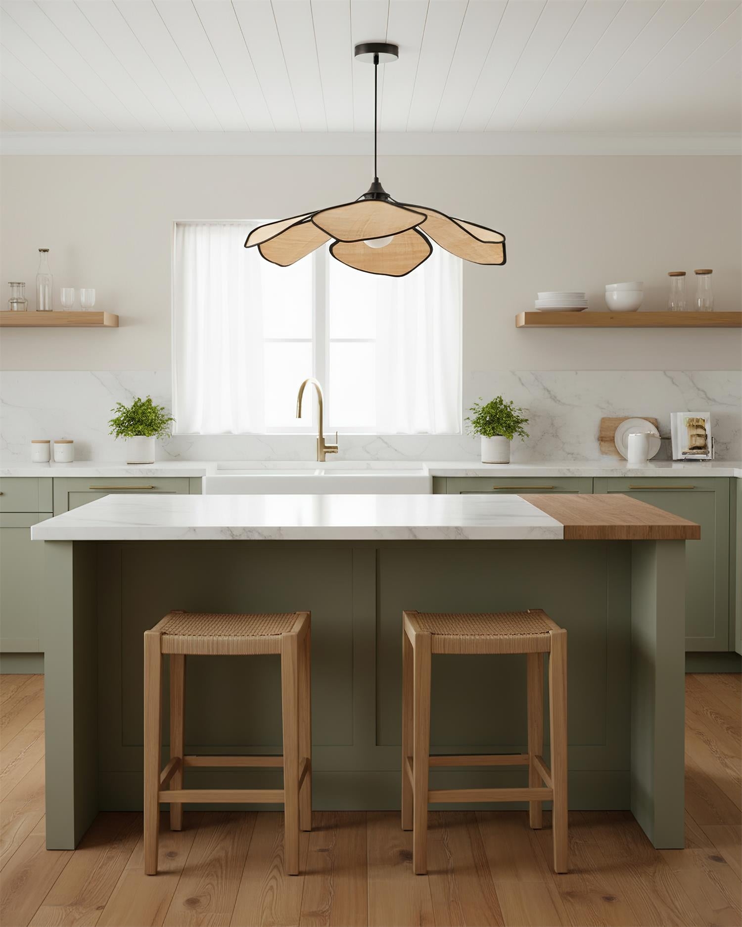 Raffia Petal Pendant Lamp T1475