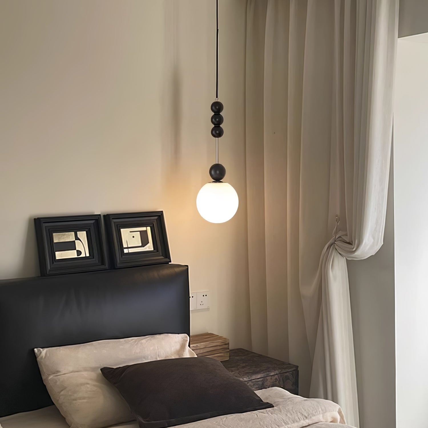 Bola Pendant Lamp T1580