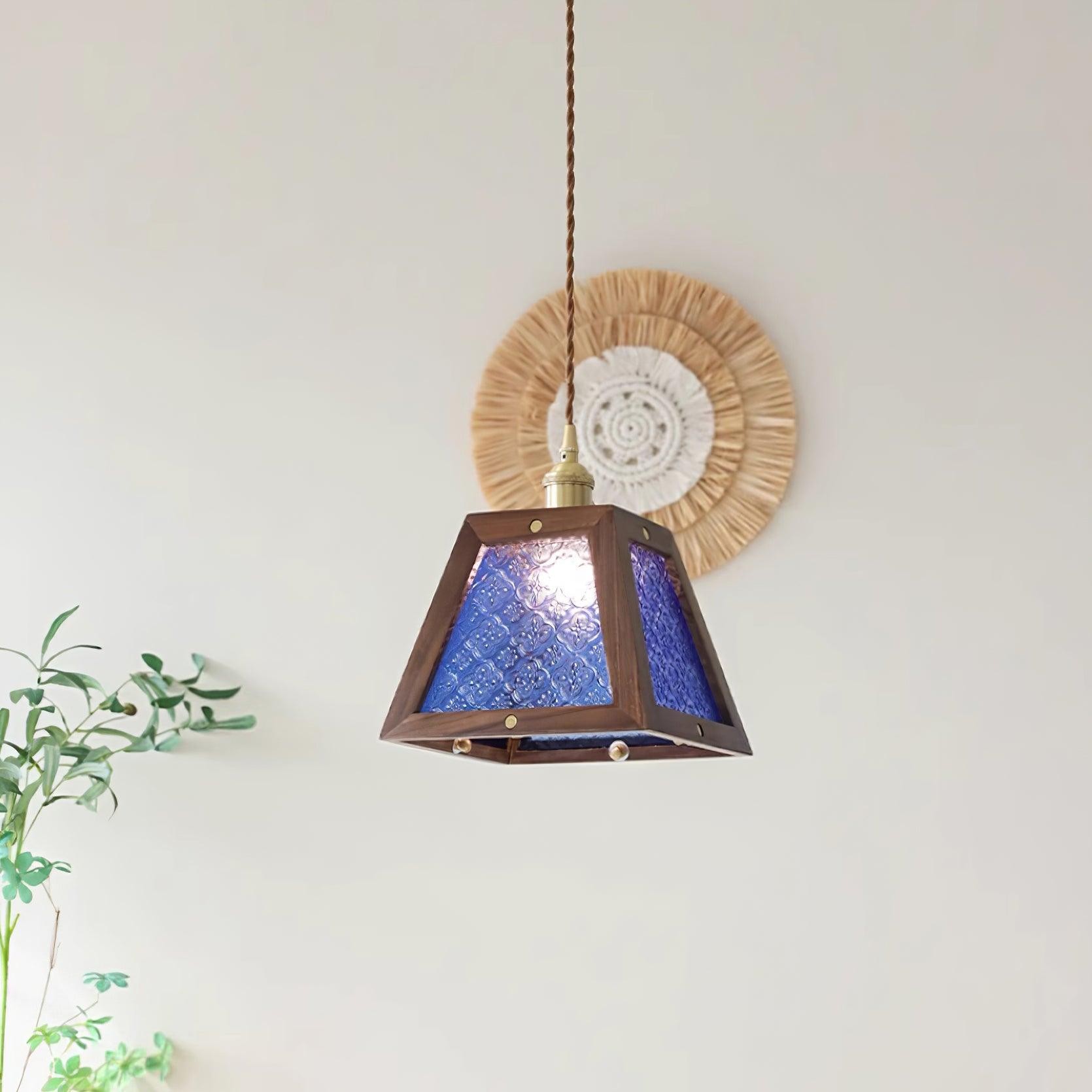 Retro Pattern Glass Pendant Lamp M295