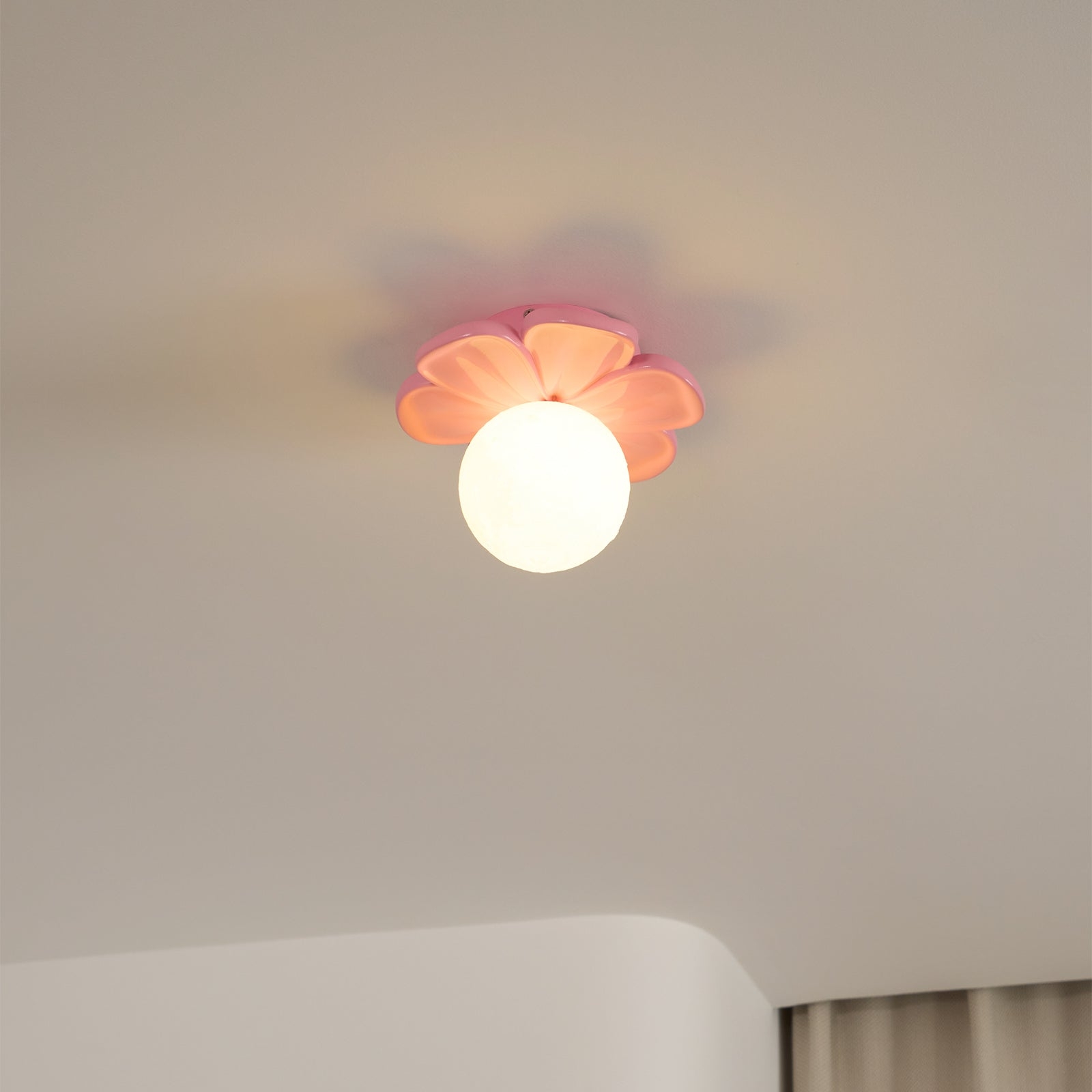 Cream Bloom Flower Ceiling Lamp T1632