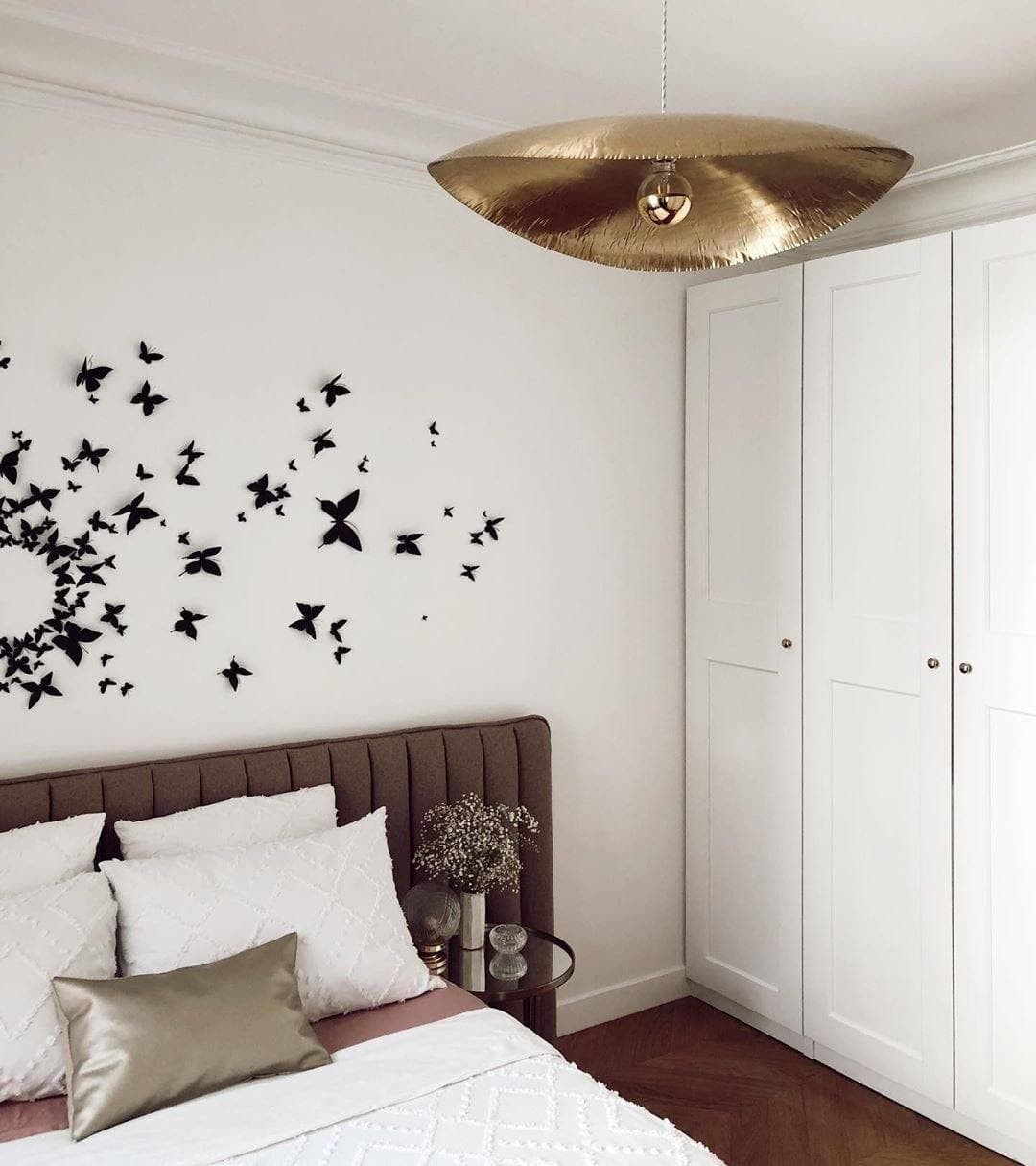 Hammered Brass Suspension Light T114