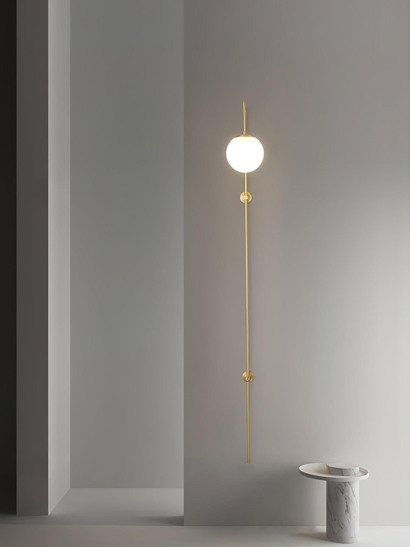 Globe Brass Wall Sconce M451
