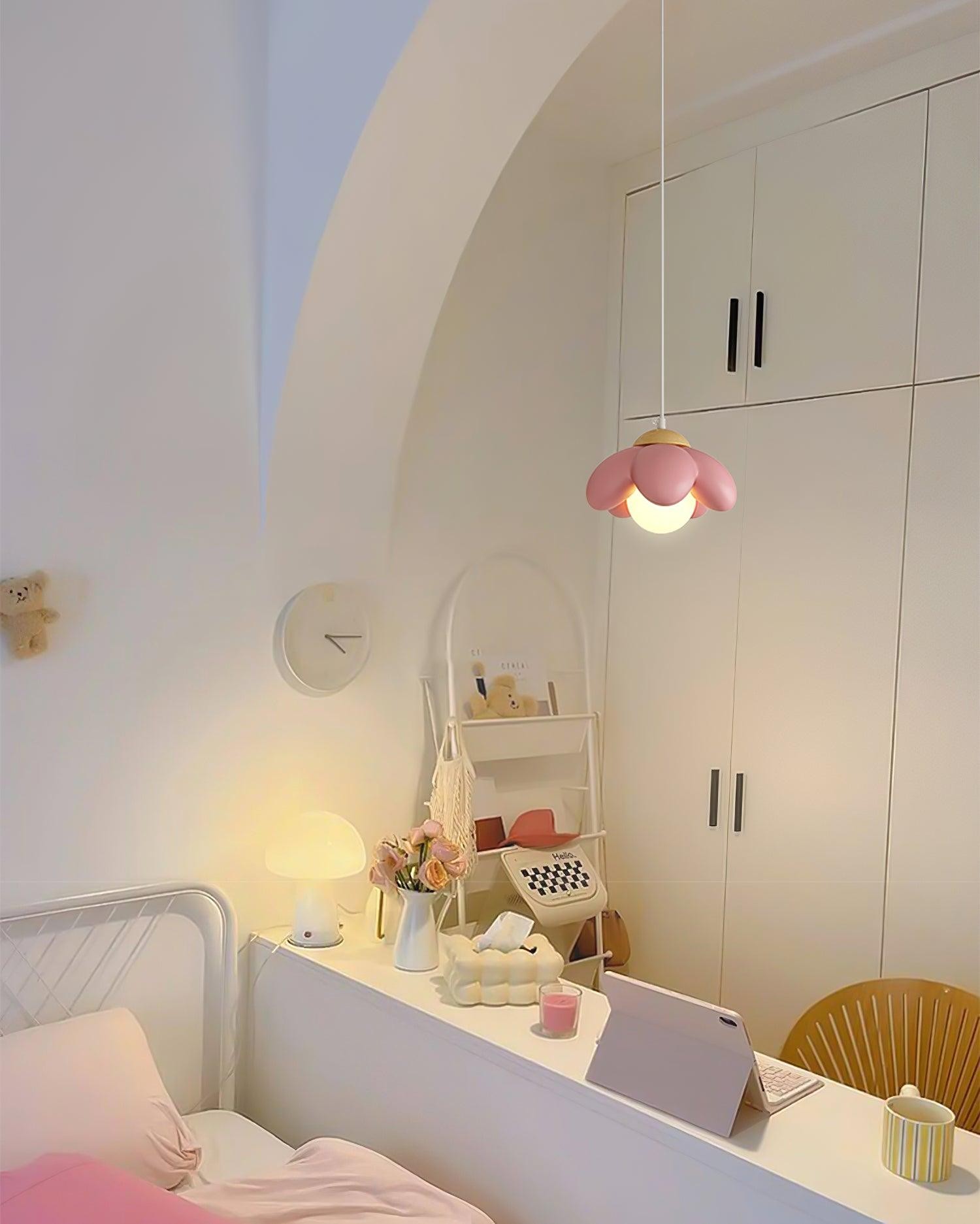 Cherry Blossom Pendant Lamp M563