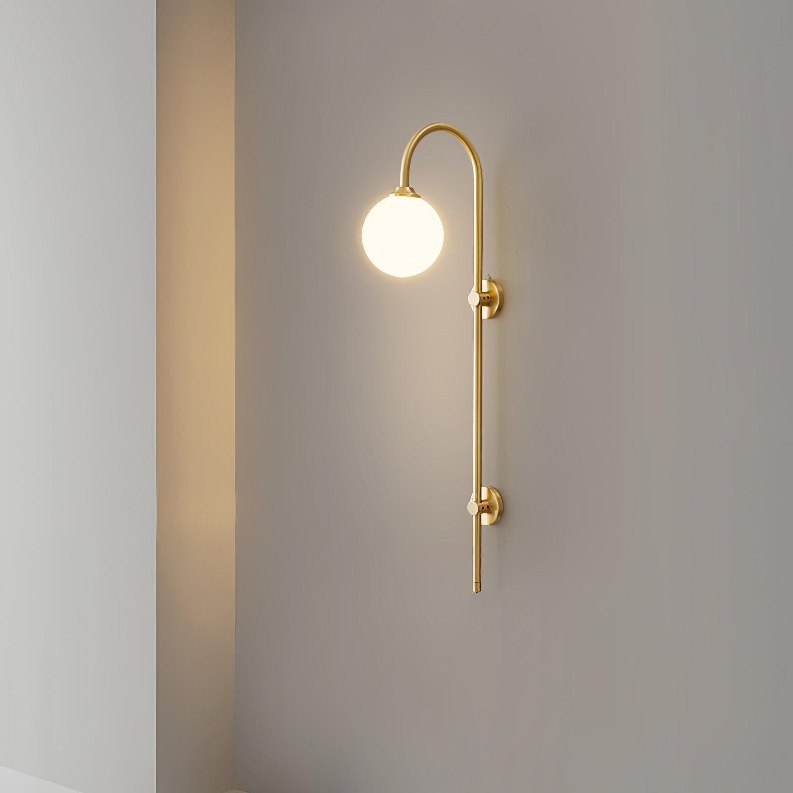 Globe Brass Wall Sconce M451
