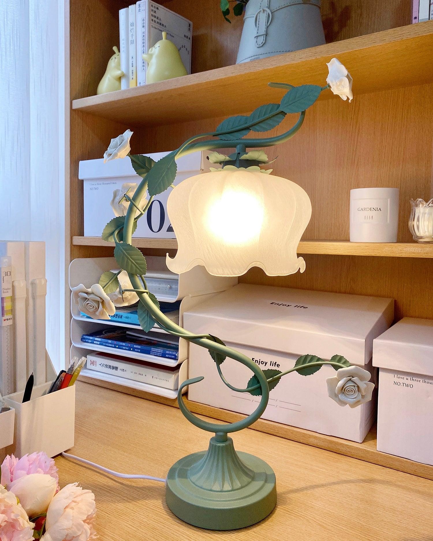 Green Pink White Rose Flower Table Lamp M107
