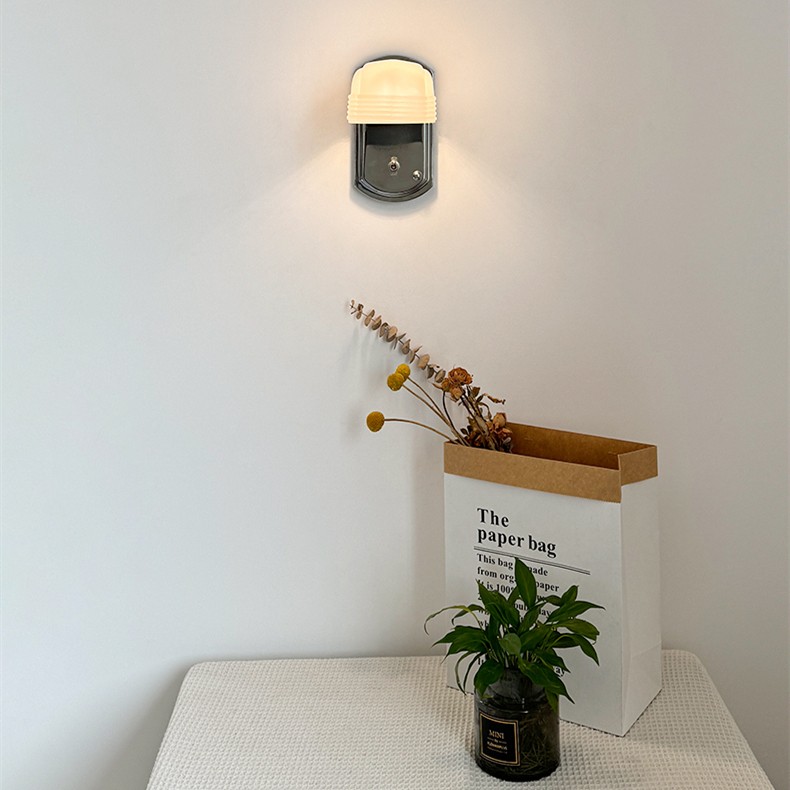 Bauhaus Creative Industrial White Glass Wall Lamp T031