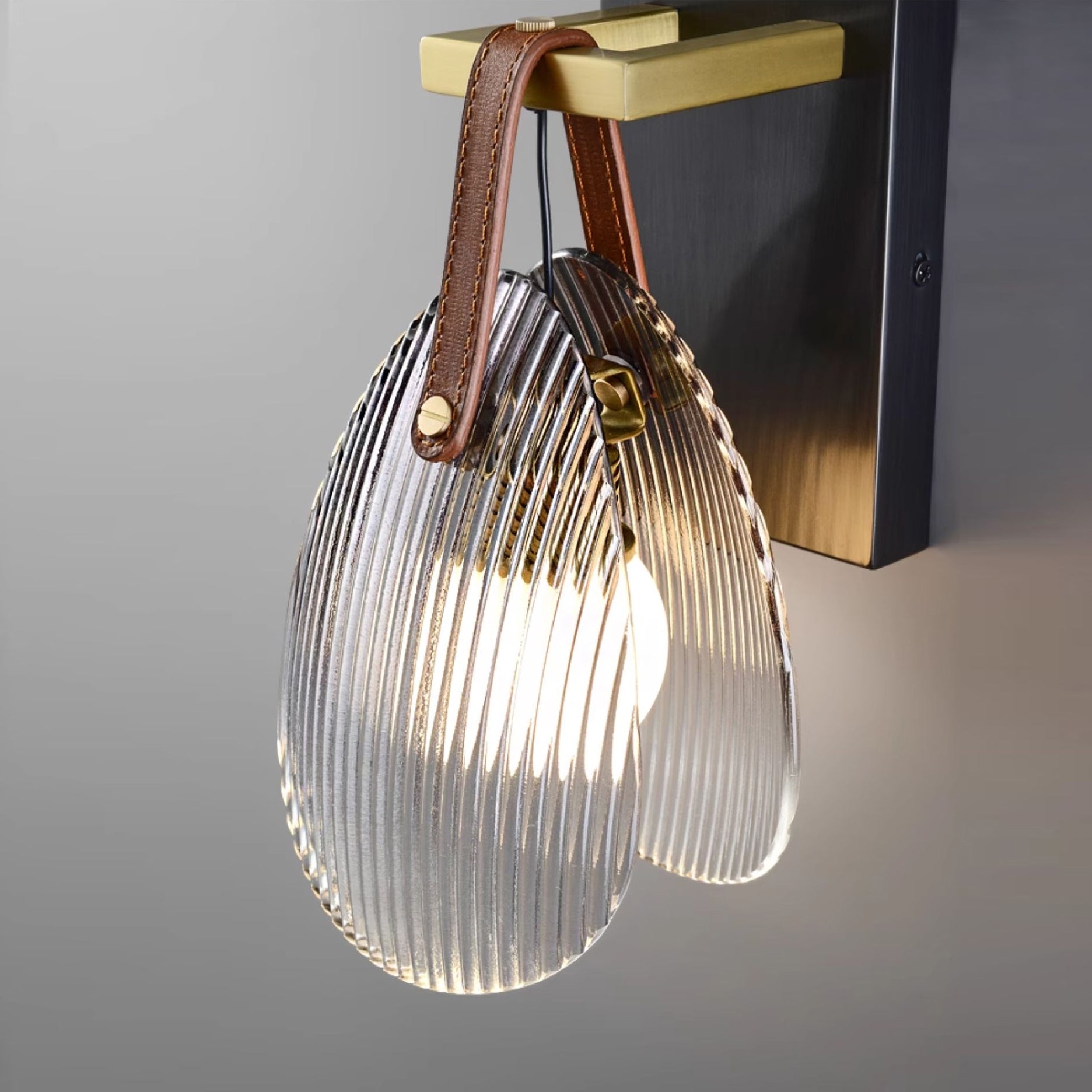 Shell Glass Wall Lamp T1687