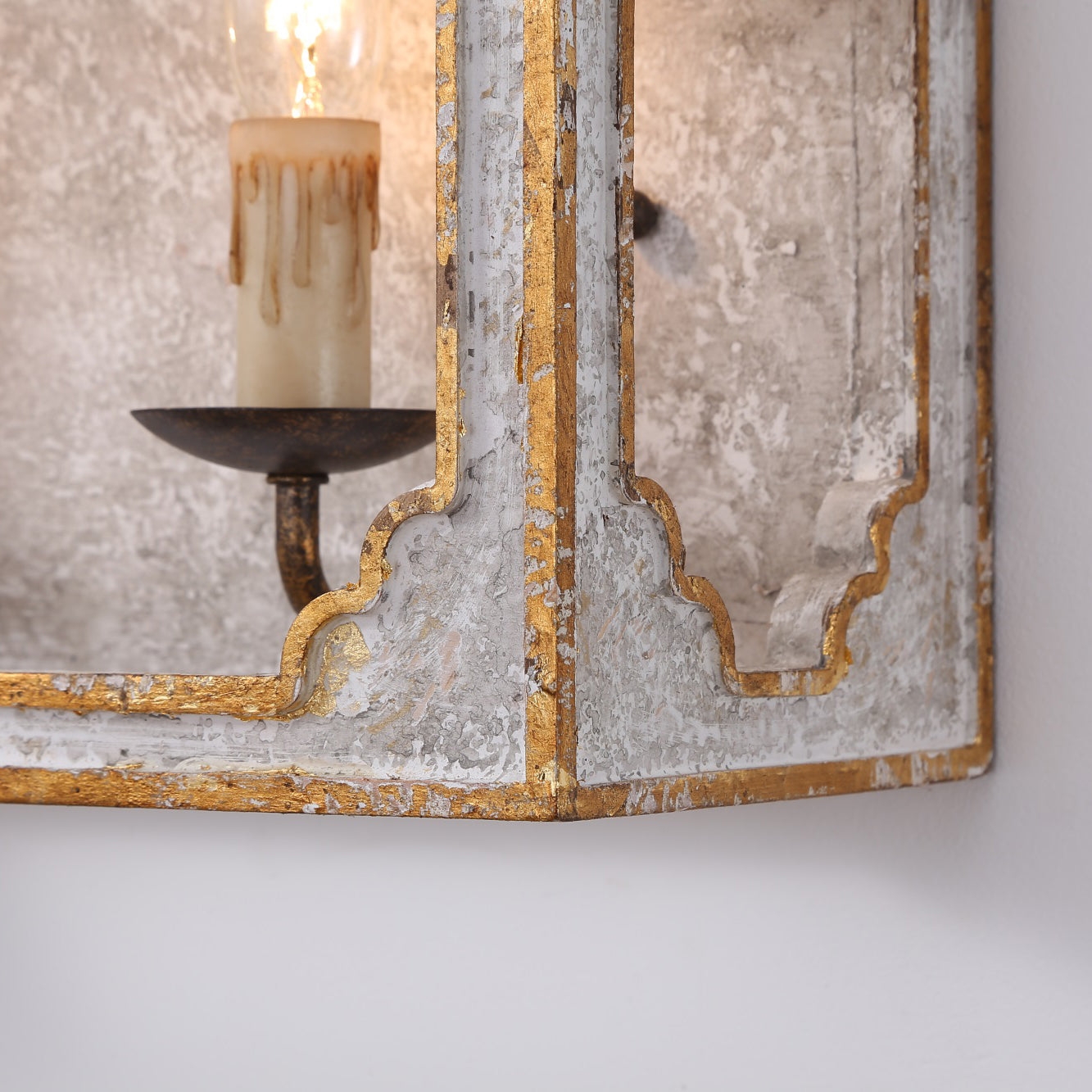 Boho Rustic Cube Sconce T1854