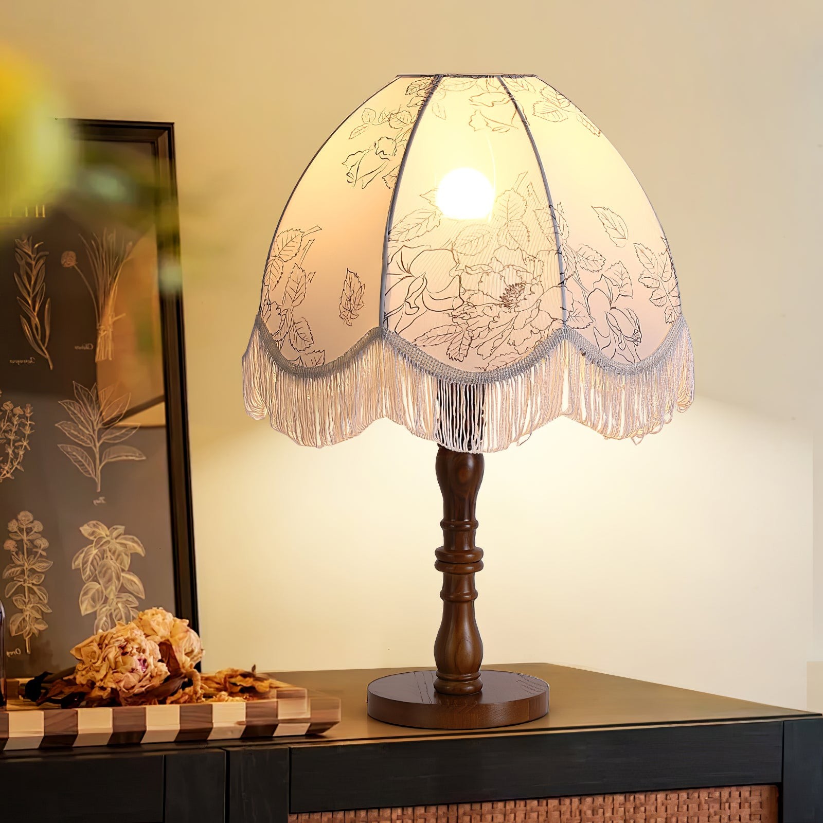 Luxury Printed Tassel Table Lamp M425