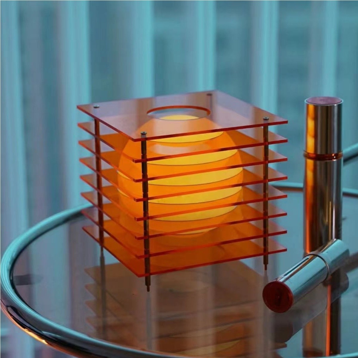 Geometric Moon Cube Lamp – Atmospheric luminous sphere S252