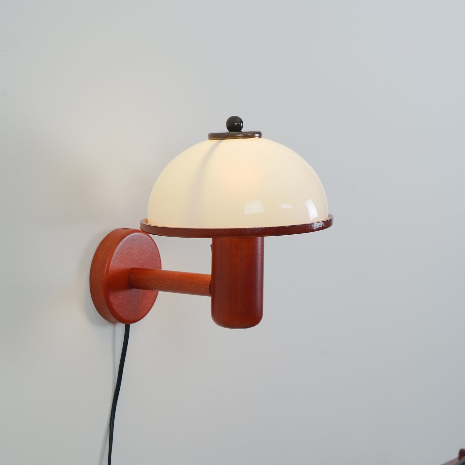 Mushroom Wood Wall Lamp M250