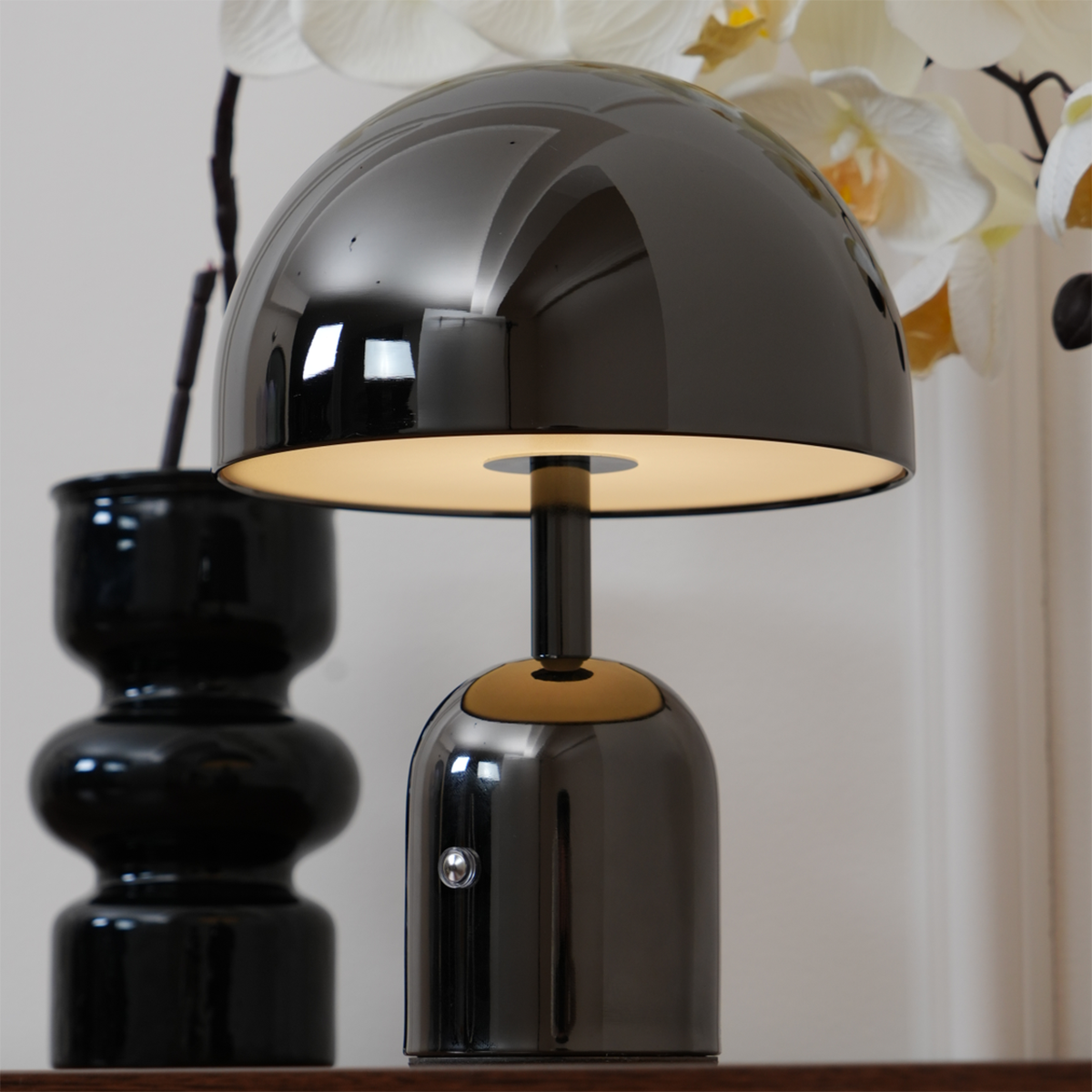 Smooth Mushroom Portable Table Lamp M179