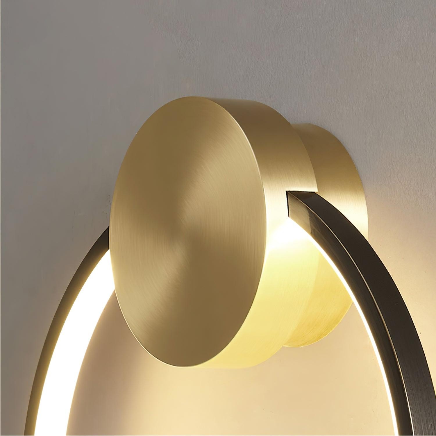 Minimalist Creative Simple Brass Round LED Wall Light M323