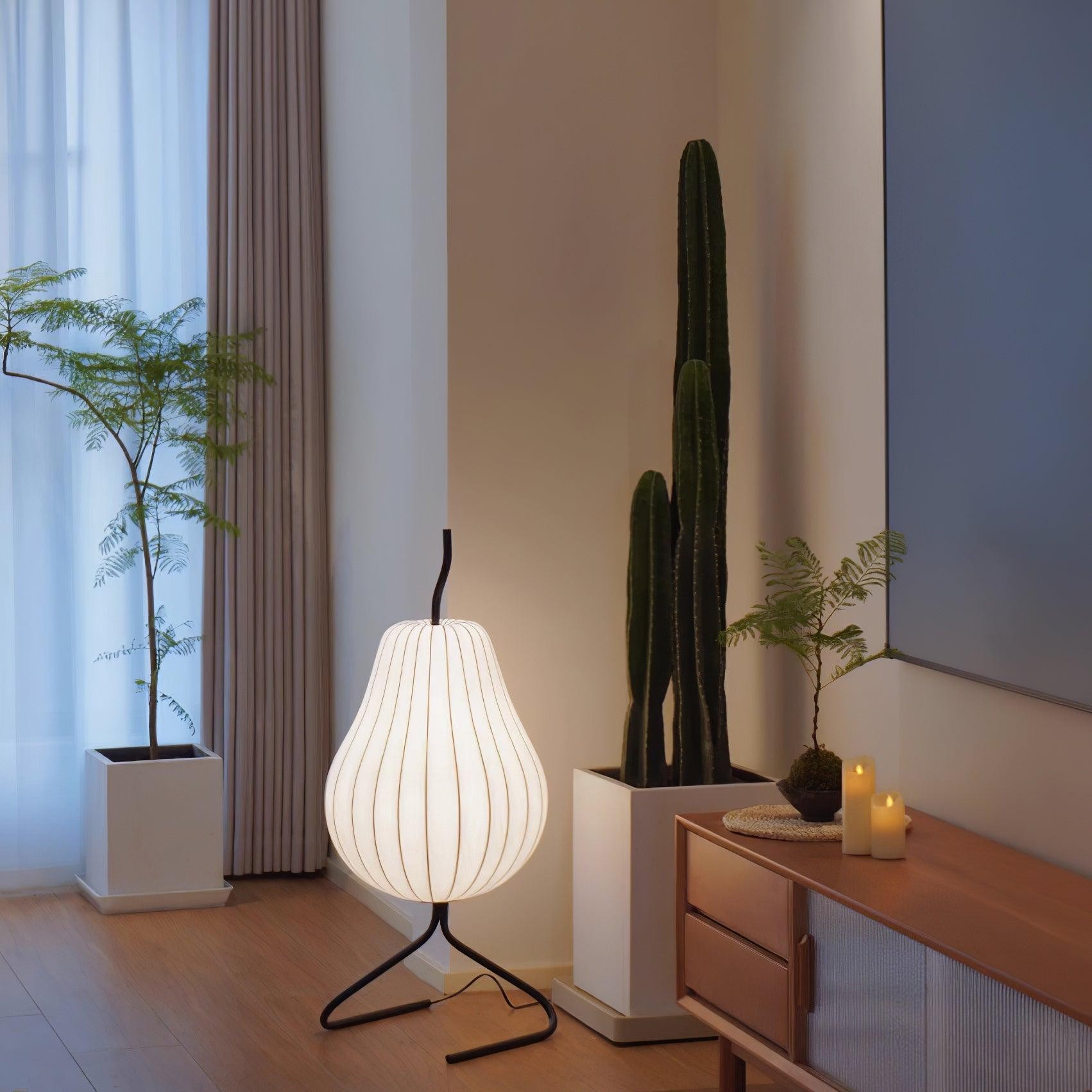 Pear-shaped Shite Floor Lamp Suitable For Living Room M519