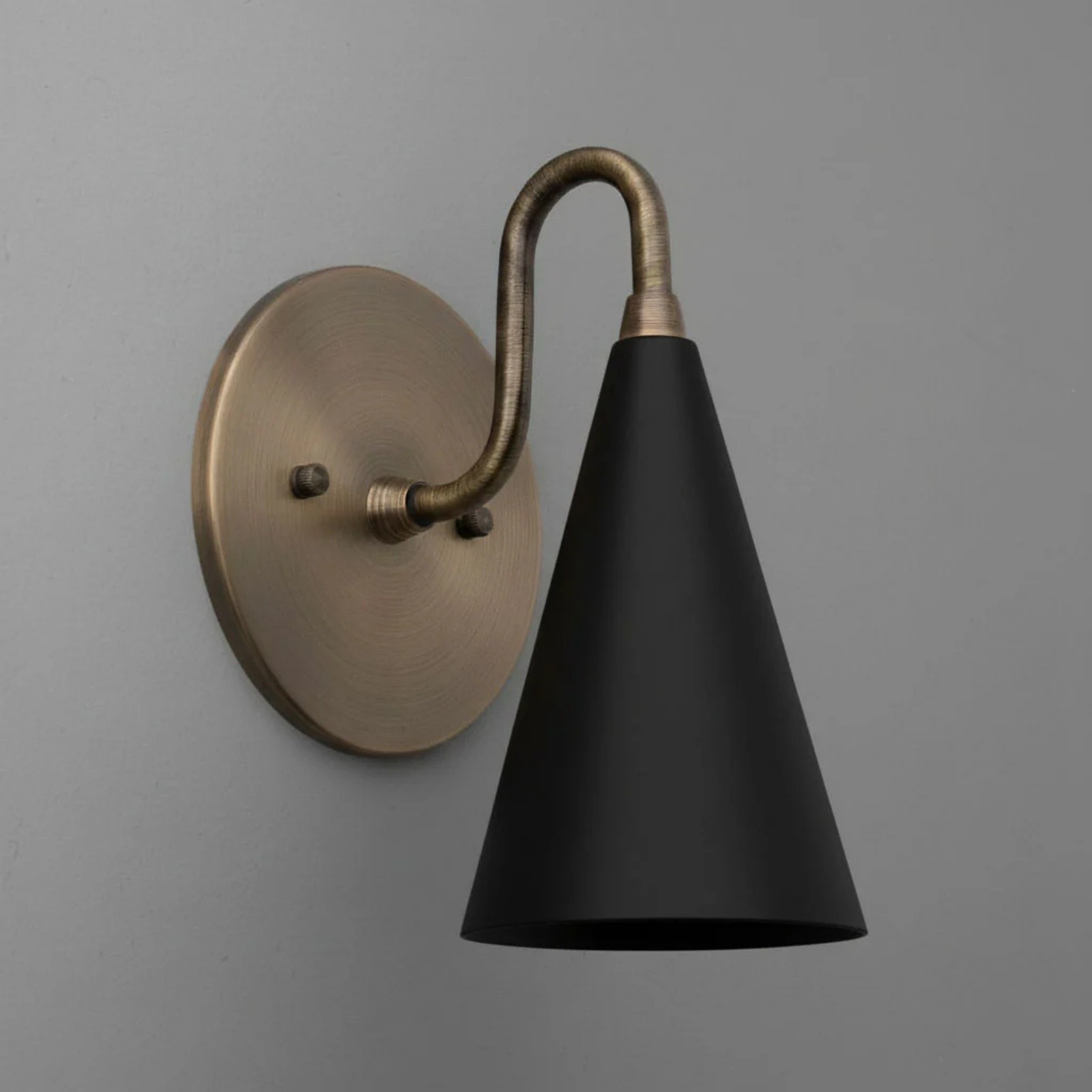 Minimalist Tall Brass Triangular Wall Lamp S307