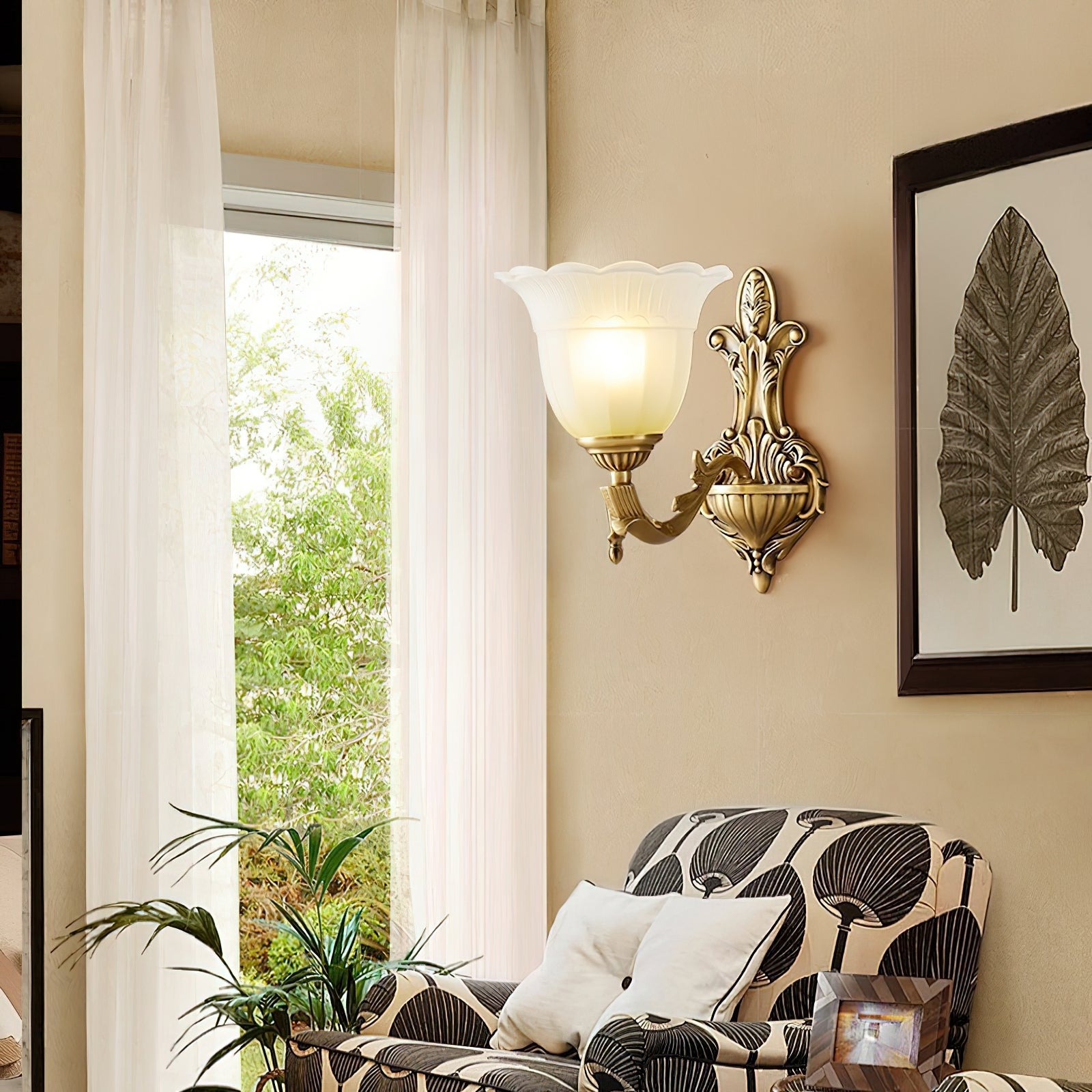 Bloom Flower Brass Sconce T1855