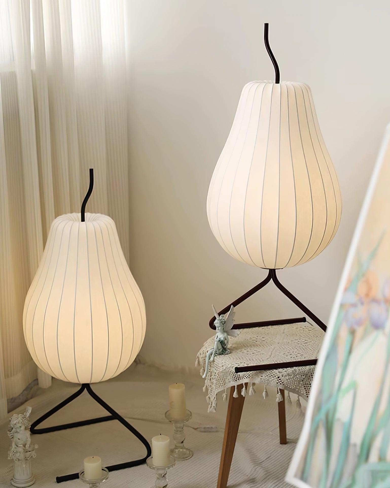 Pear-shaped Shite Floor Lamp Suitable For Living Room M519