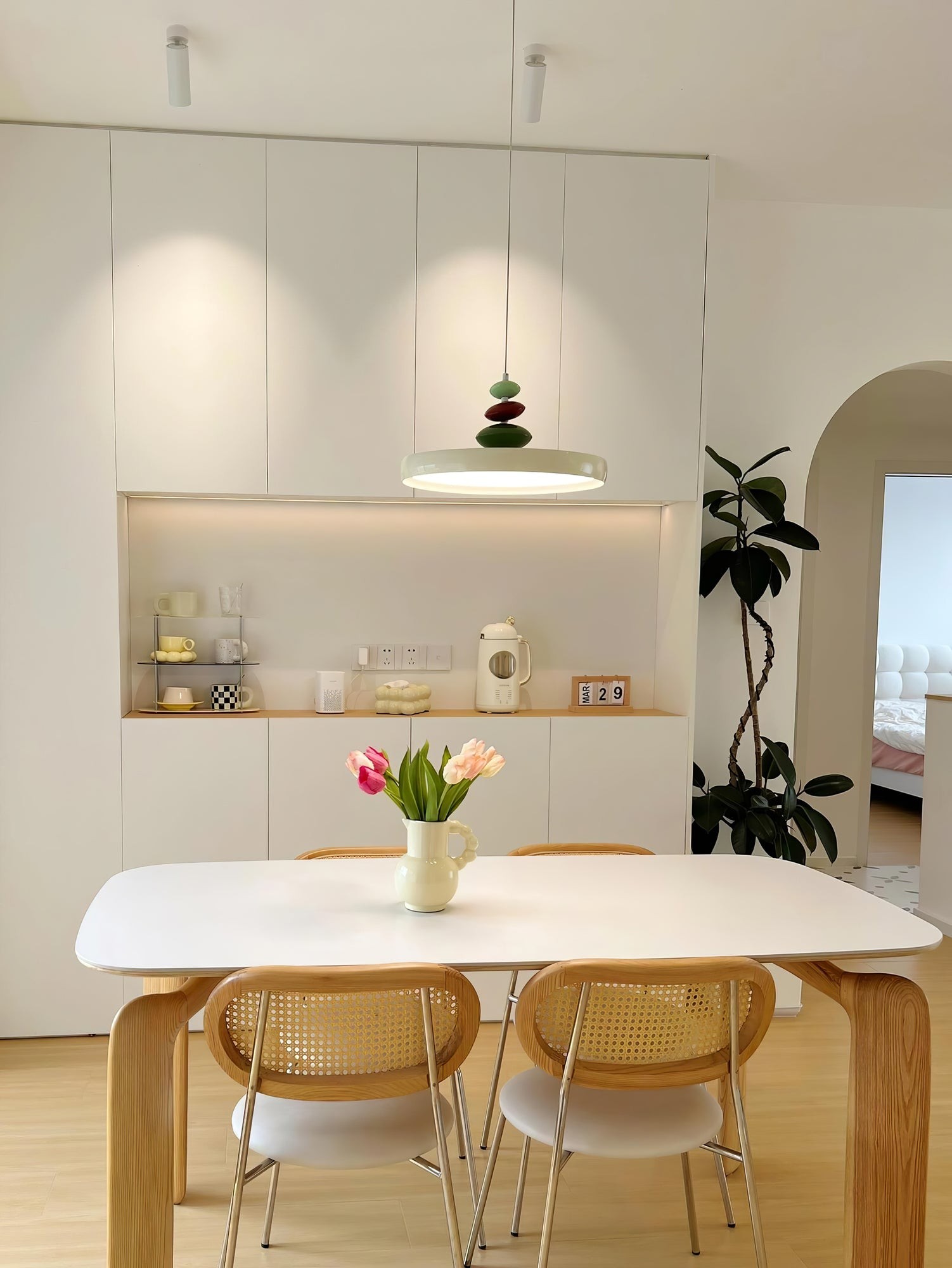 Nordic UFO Colorful LED Pendant Light M483
