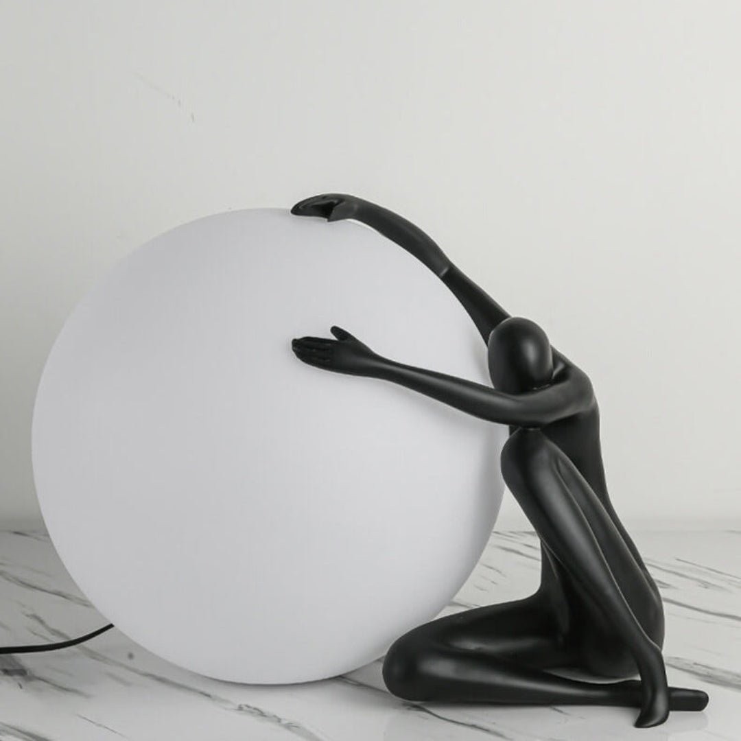 Humanoid Ball Holding Table Lamp M583