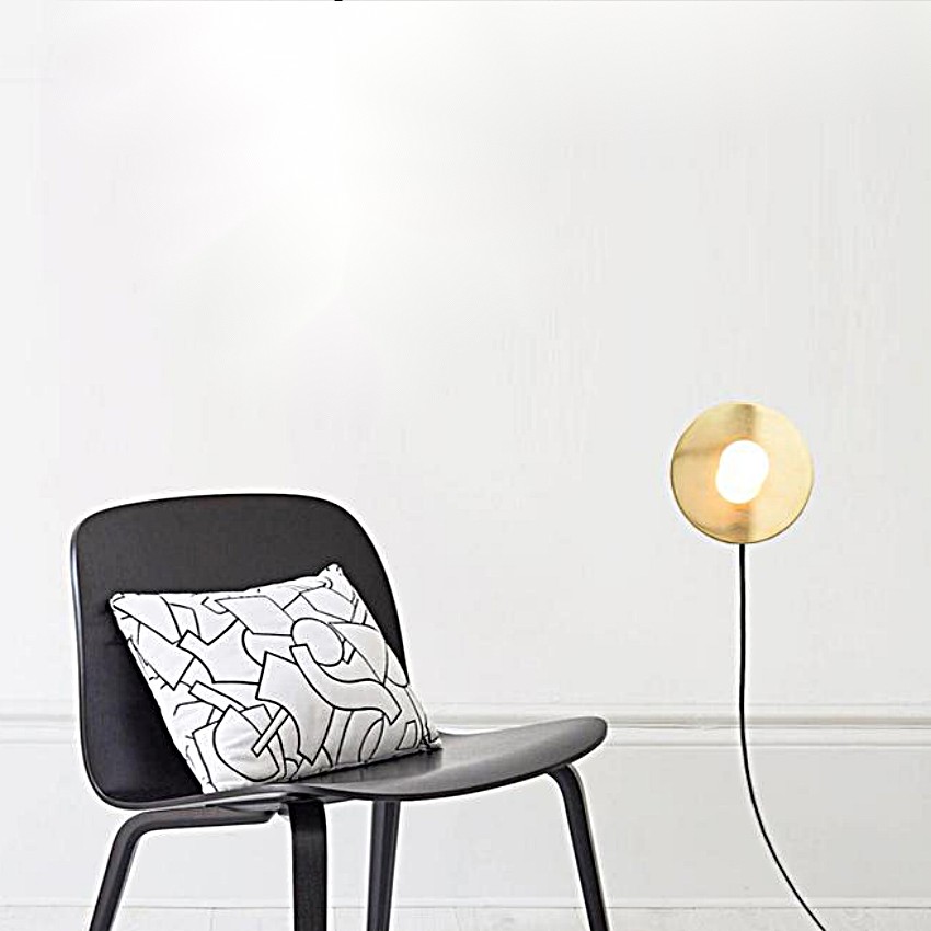 Dot Wall Lamp