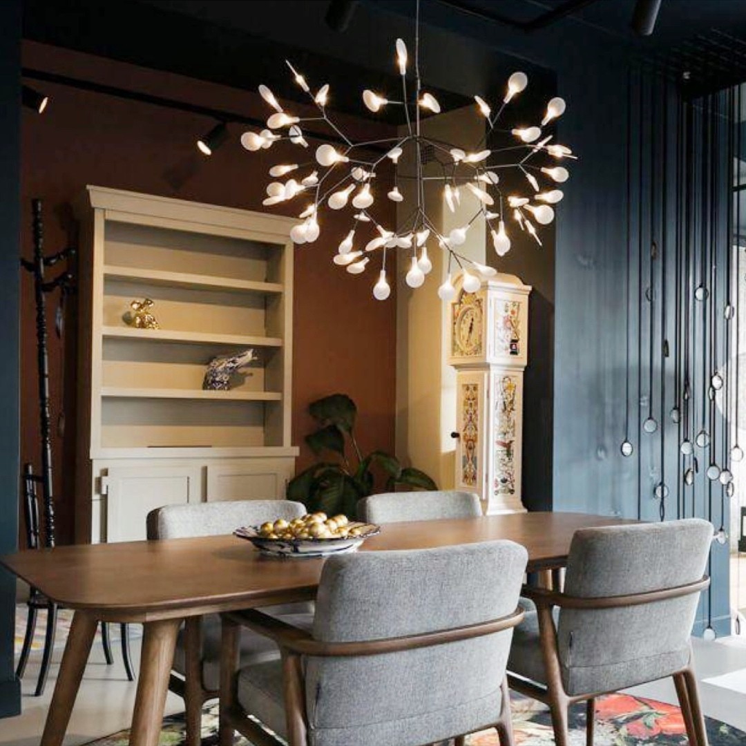 Floresta Chandelier – Artistic LED Chandelier for Residential Spaces