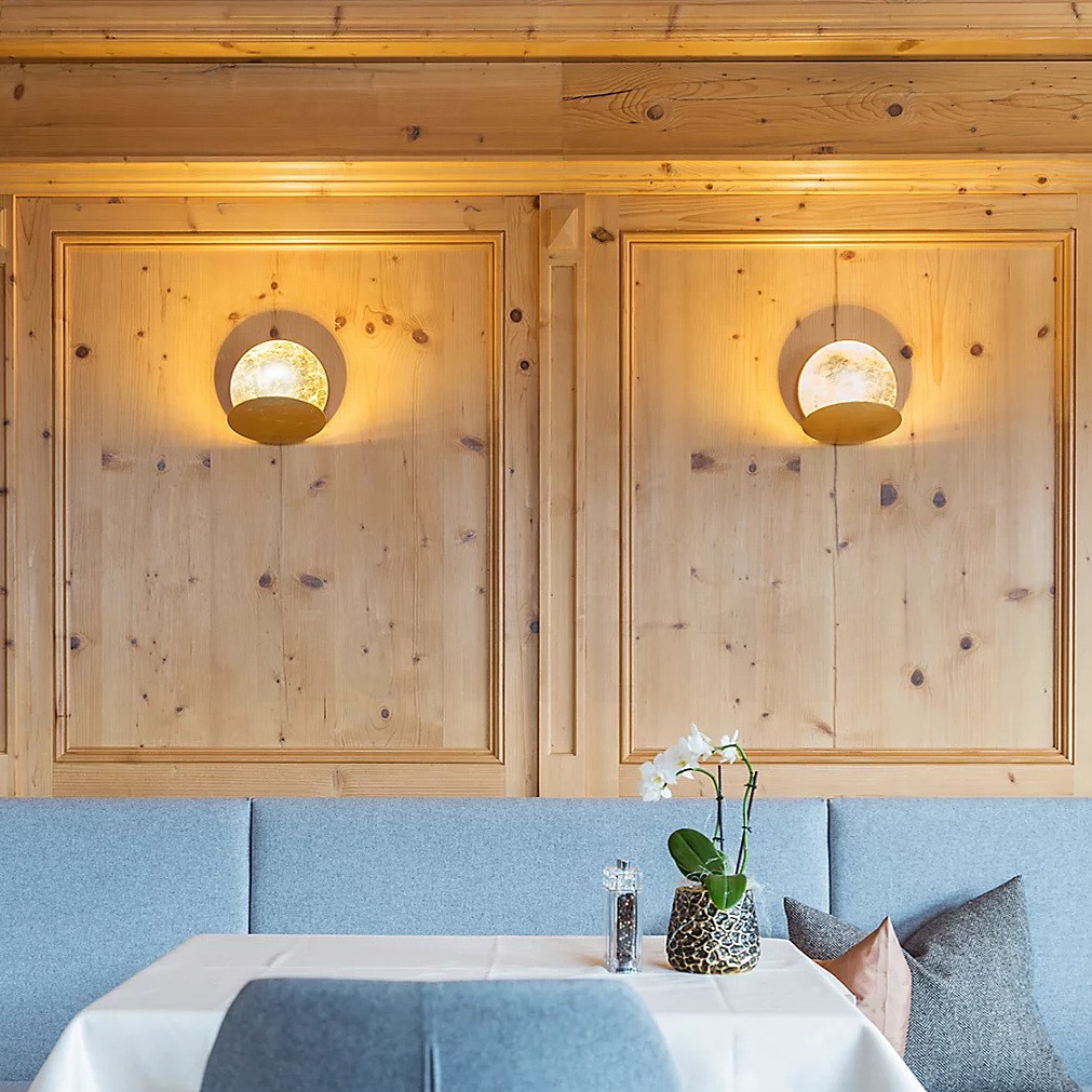 Discola Wall Lamp Metal Disc Design - Living Room Ambient Light