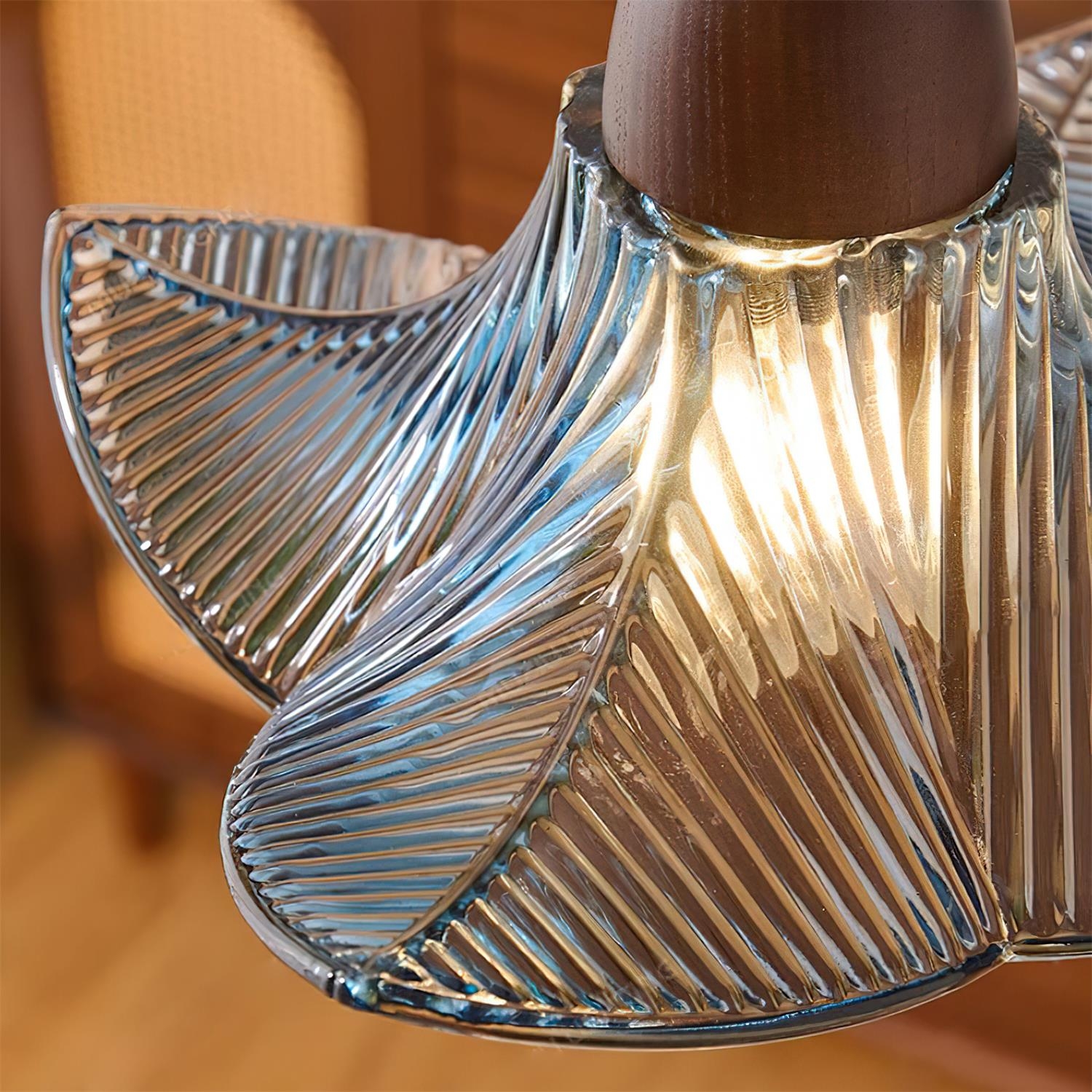 Lila Glass Pendant Lamp T1269