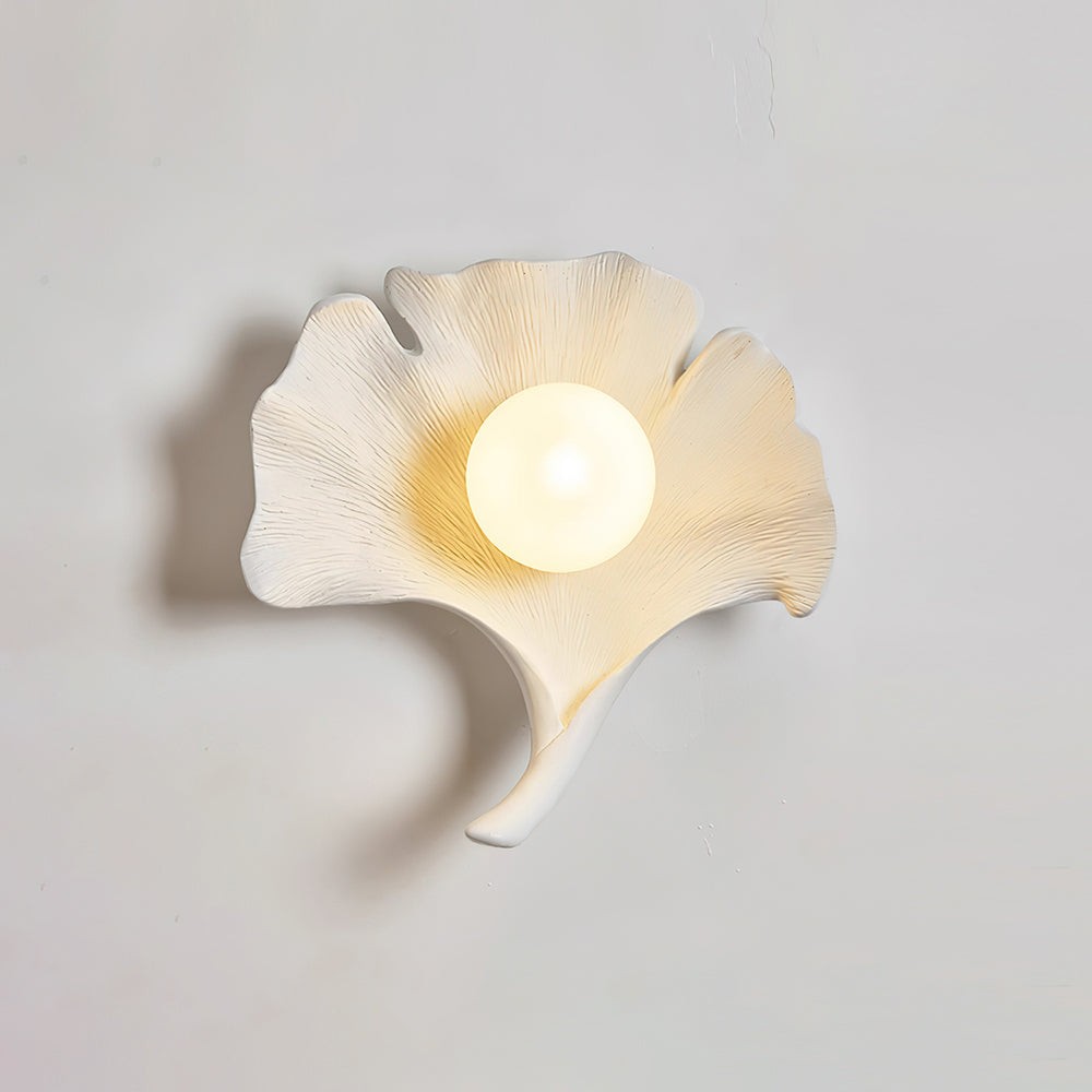 Vintage Ginkgo Leaf Resin Wall Lamp M157