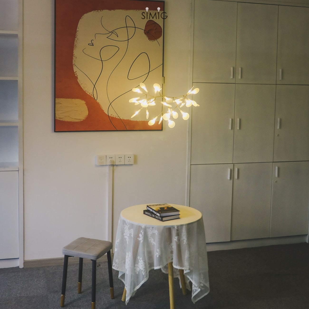 Floresta Chandelier – Artistic LED Chandelier for Residential Spaces