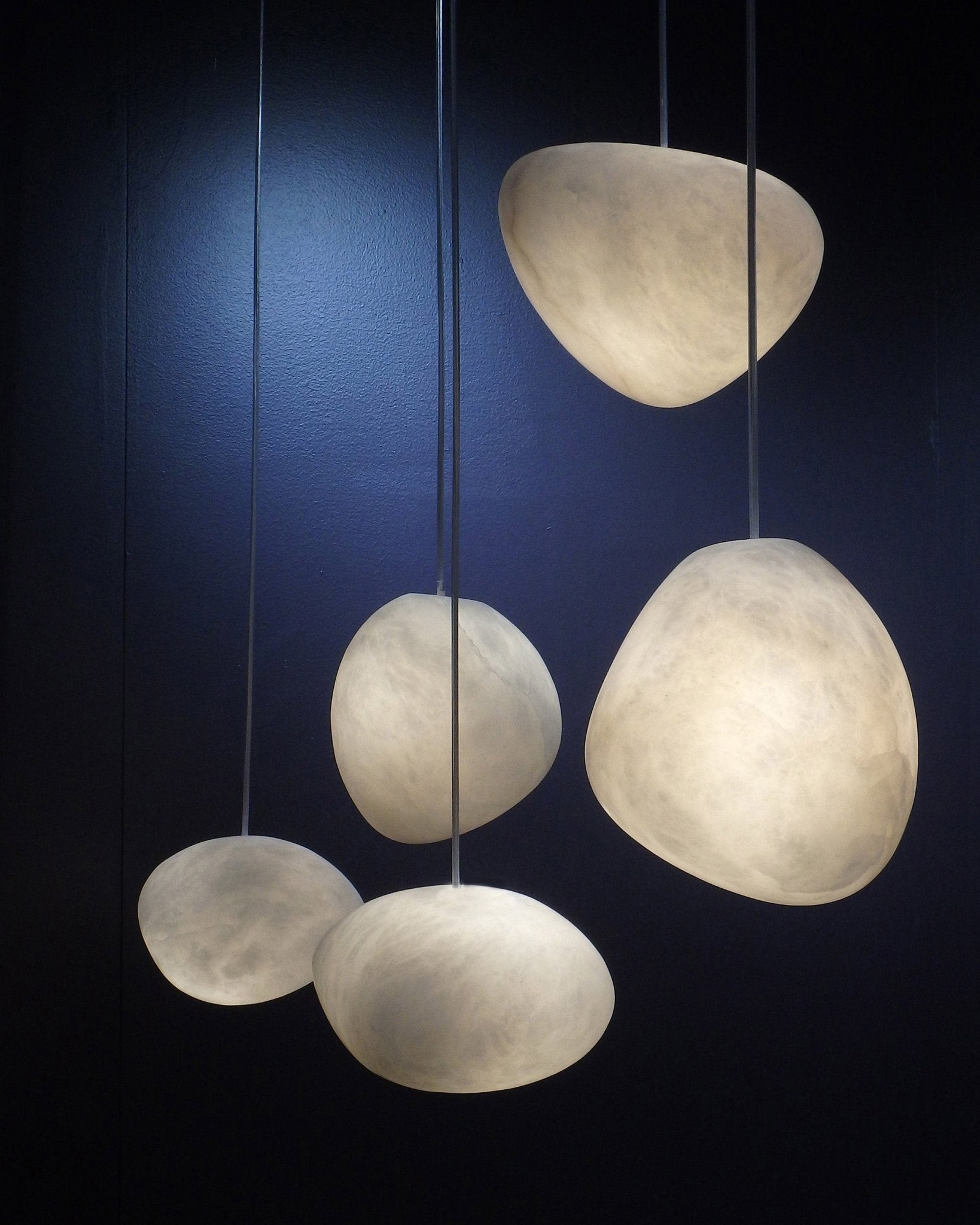 Pebbles Alabaster Pendant Lamp M334