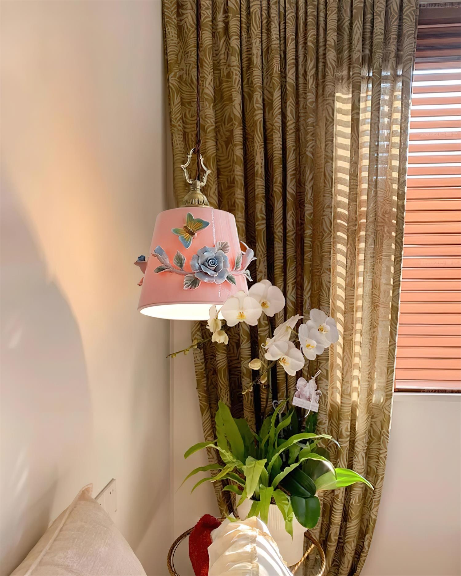 Eden Petal Pendant Lamp T1341