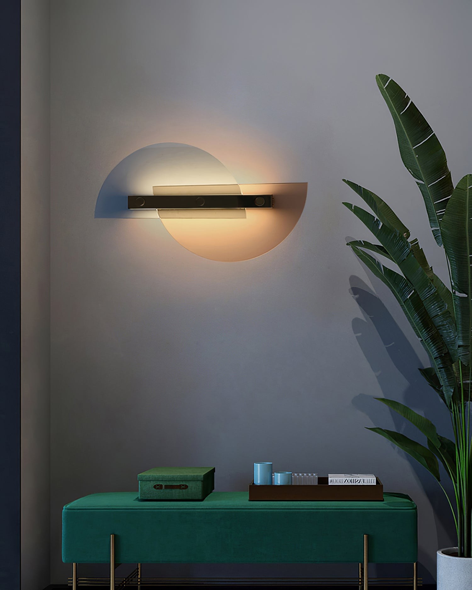 Simple Fan-Shaped Glass Arc Wall Lamp M21