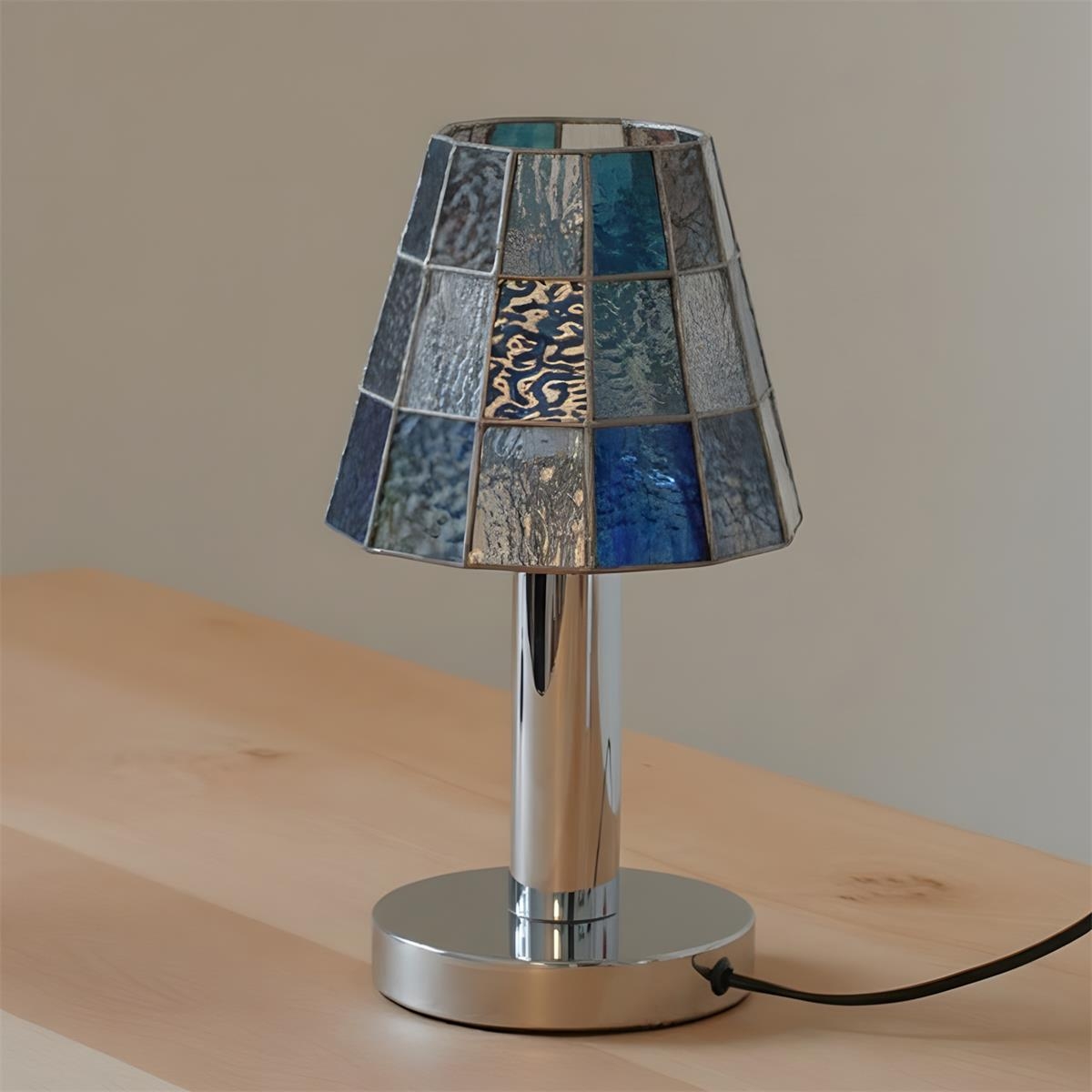 Fun Guy 726 Table Lamp T1545