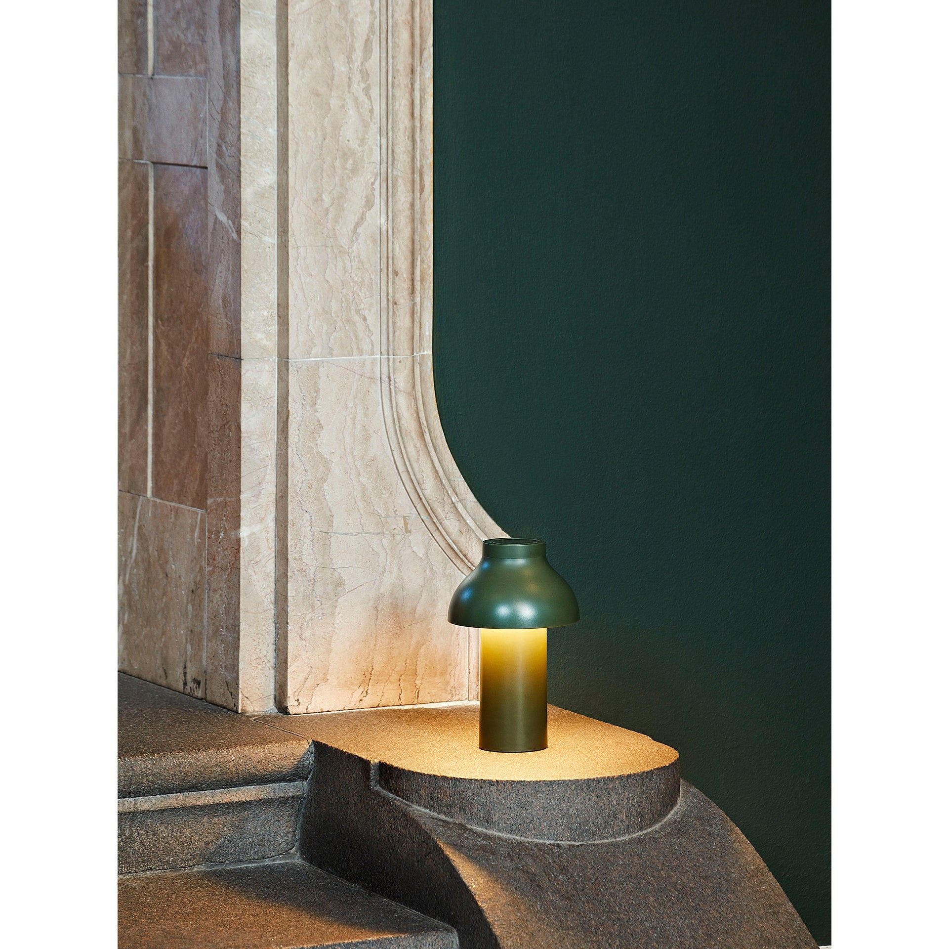 PC Portable Table Lamp (Built-in Battery) T1870