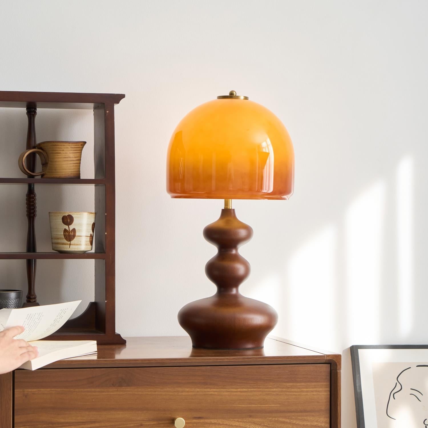 Vintage Amber Glass Lampshade Wooden Base Table Lamp P077