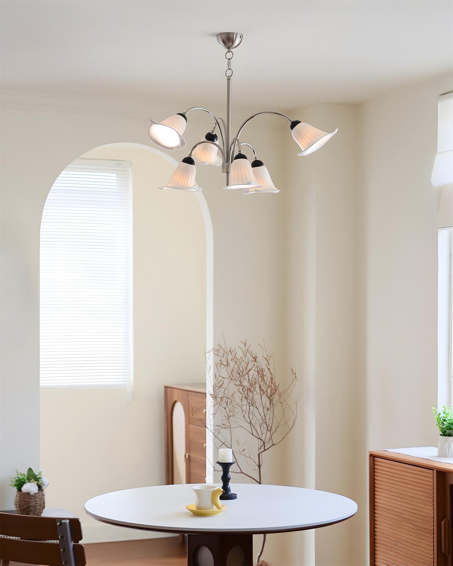 Vellina Petal Chandelier T1506