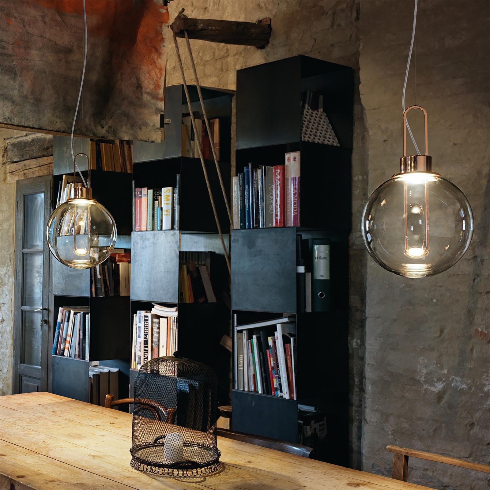 Clear Glass Orb Style Pendant Lamp M524
