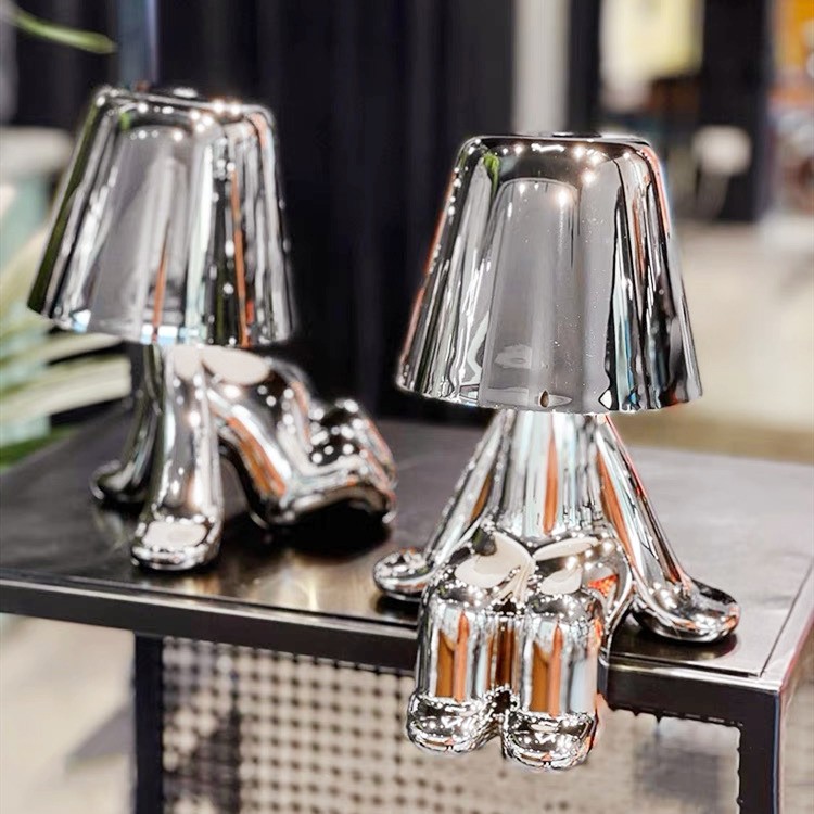 Aurabrova Human Figure Table Lamp - Modern Sculptural Design for Living Room