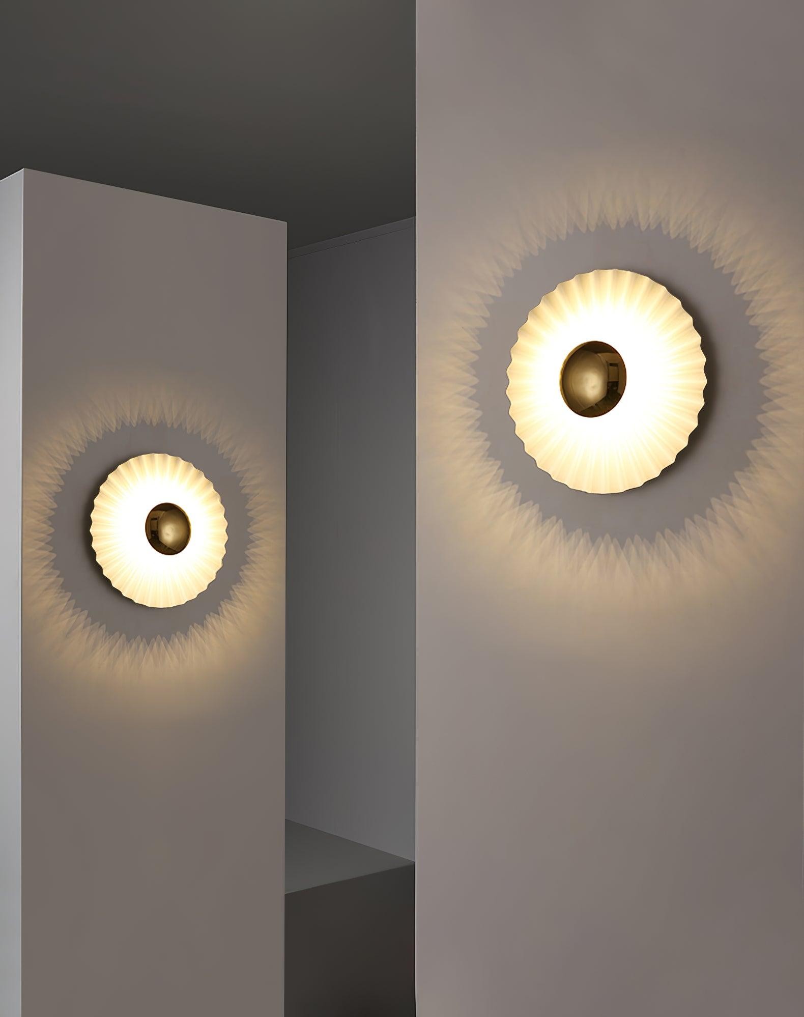 Modern Creative Scallop Wall Lamp M312